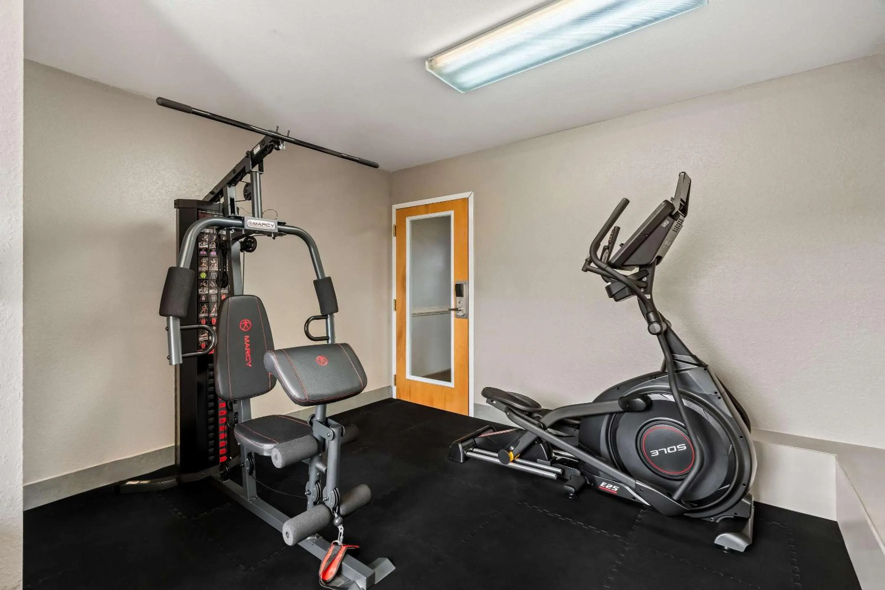 Fitness centre/facilities in Quality Inn & Suites Biloxi - Ocean Springs