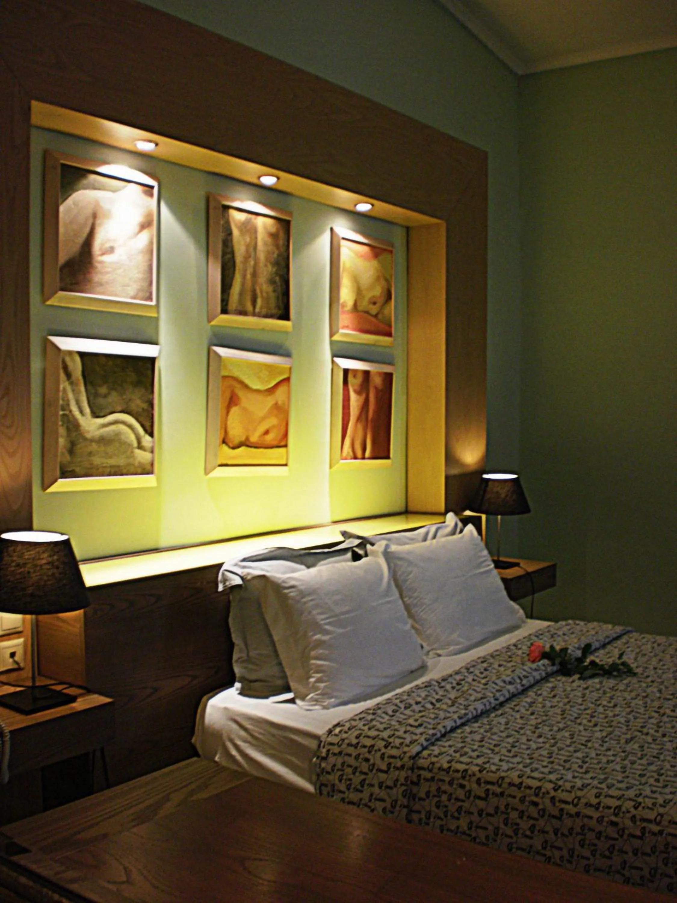 Decorative detail in Aigai Hotel