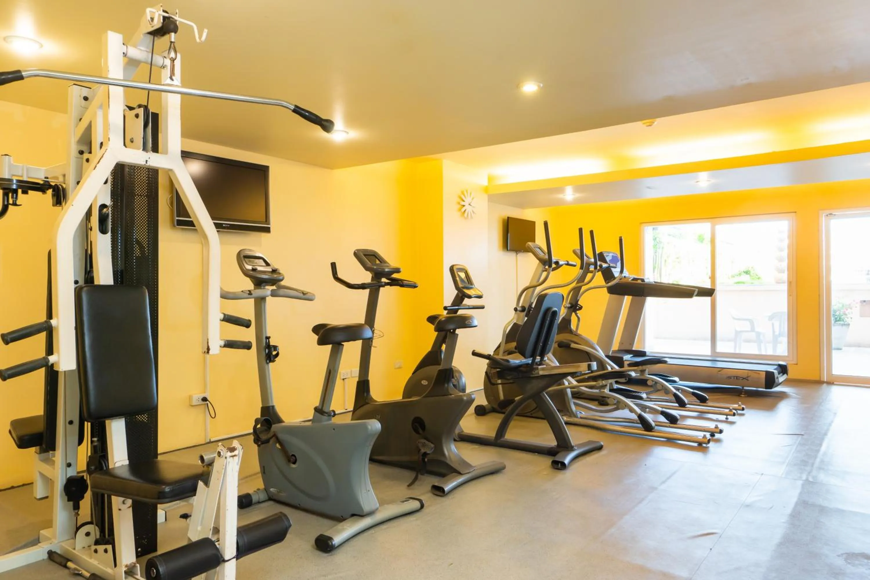 Fitness centre/facilities in Bella Villa Metro