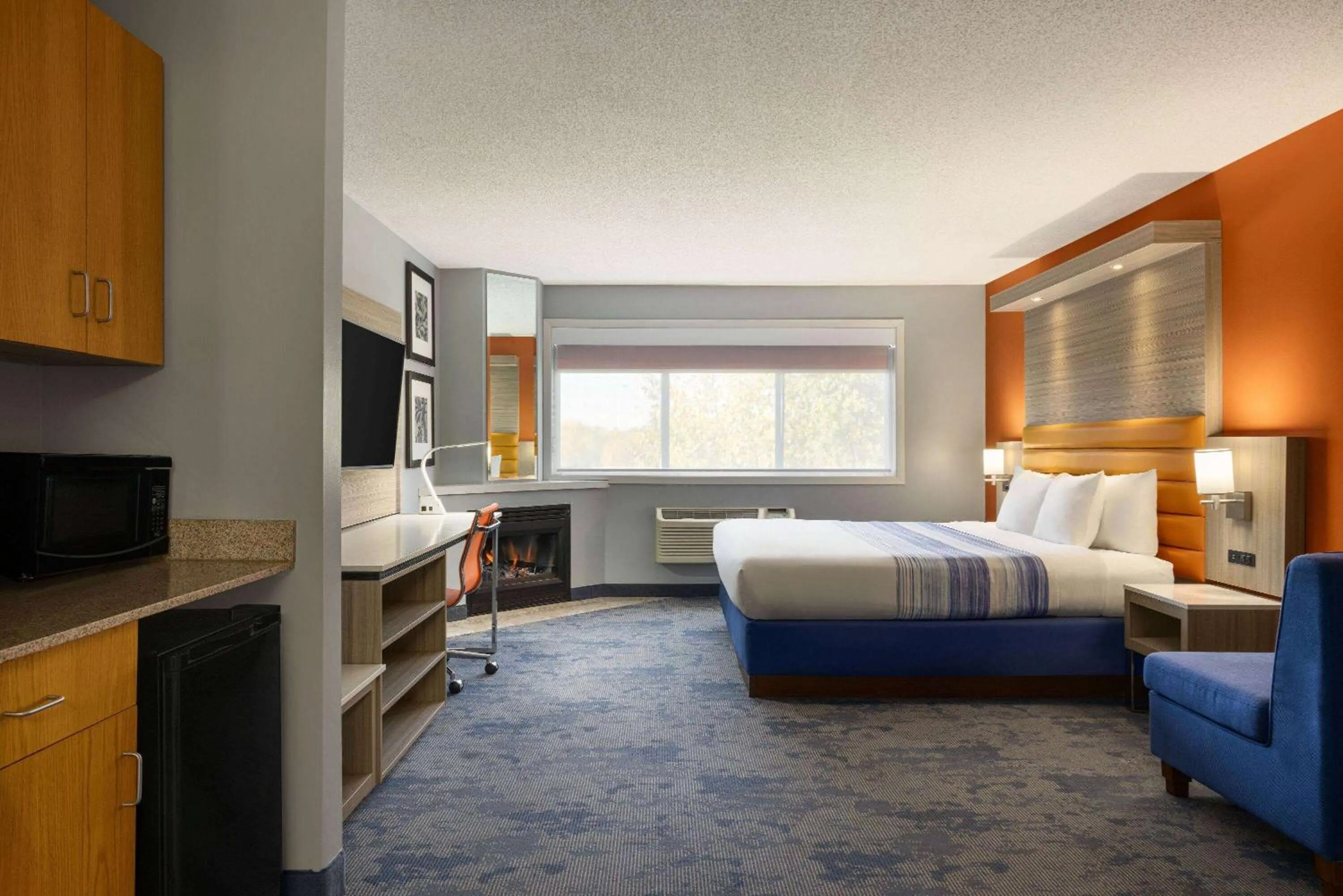 Photo of the whole room in AmericInn by Wyndham Inver Grove Heights Minneapolis