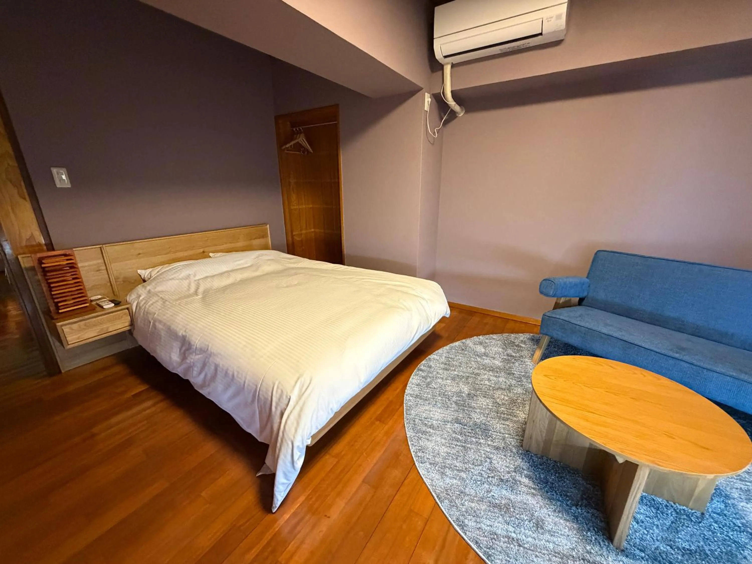 Bed in Kokusai Towns Inn