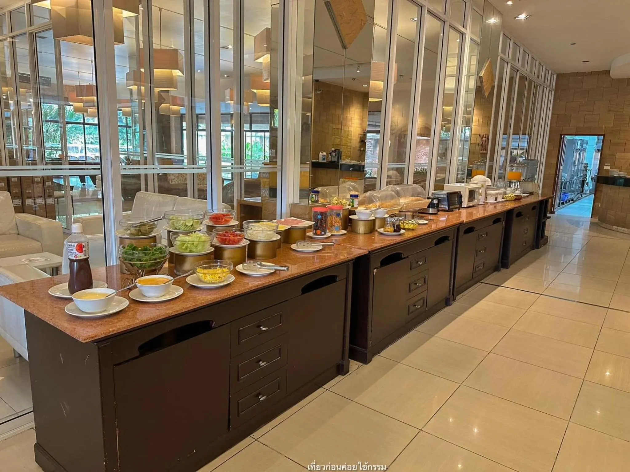 Restaurant/places to eat in Bella Villa Prima