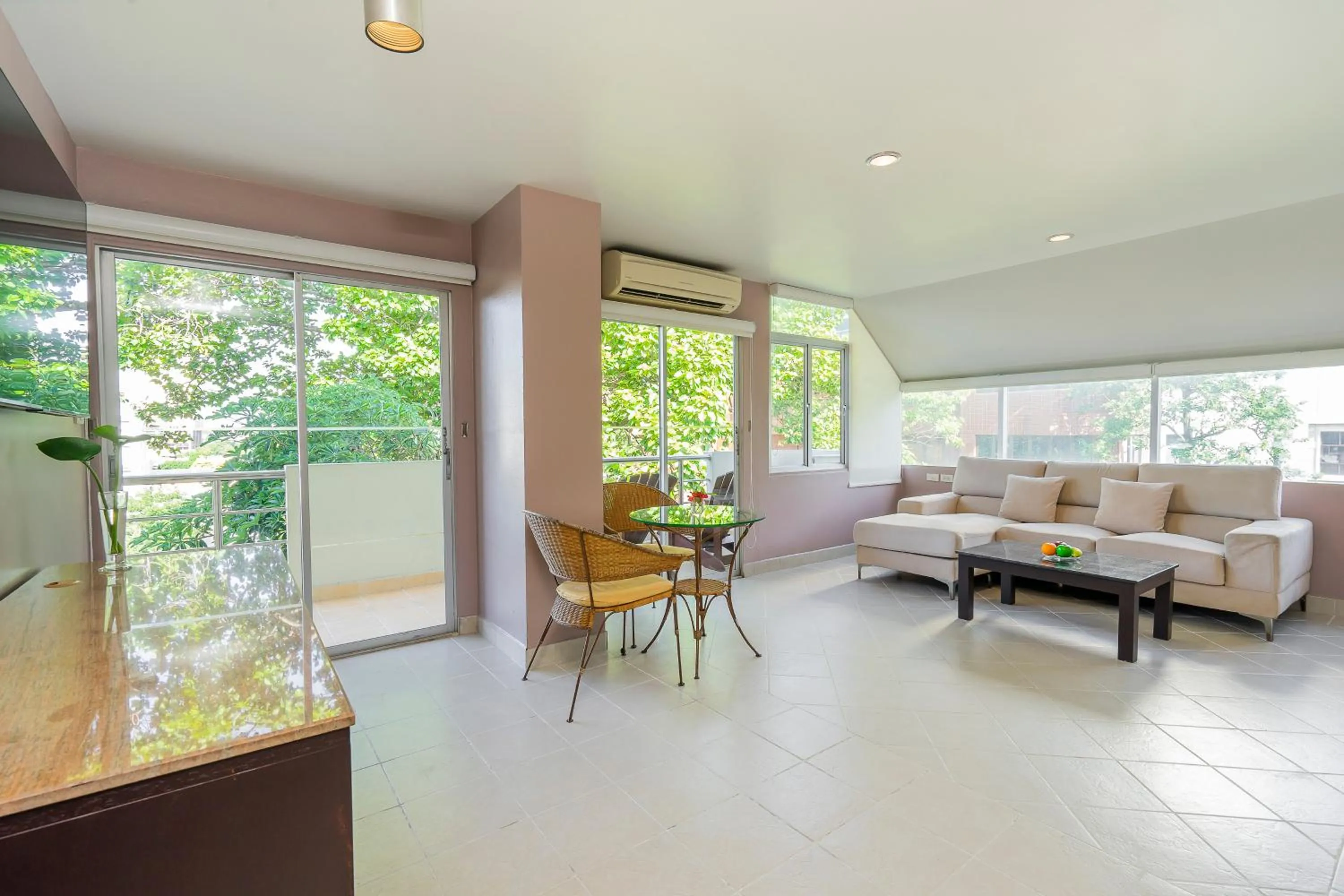 Seating area in Bella Villa Prima