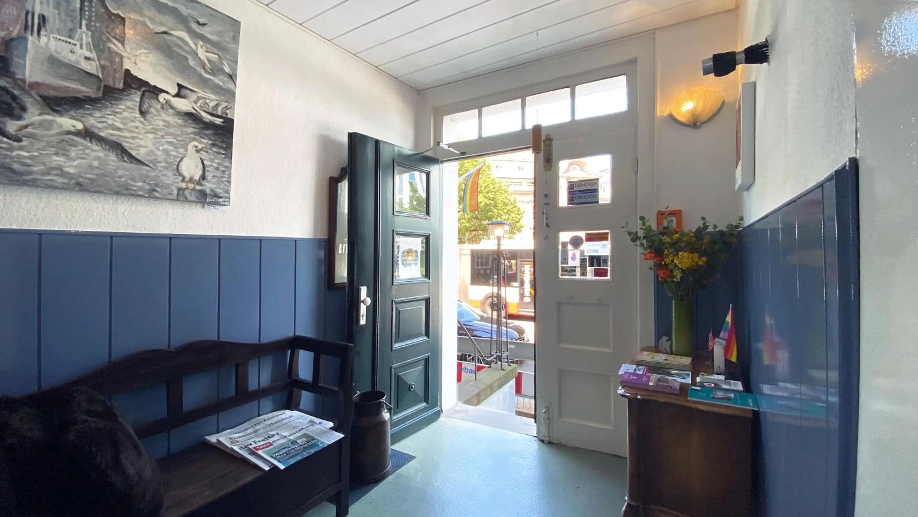 Facade/entrance in Frauenhotel Hanseatin - Women Only