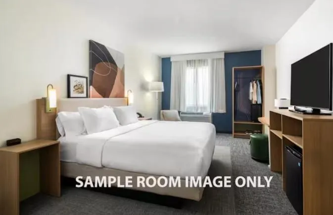 Bed in Cypress Creek Inn