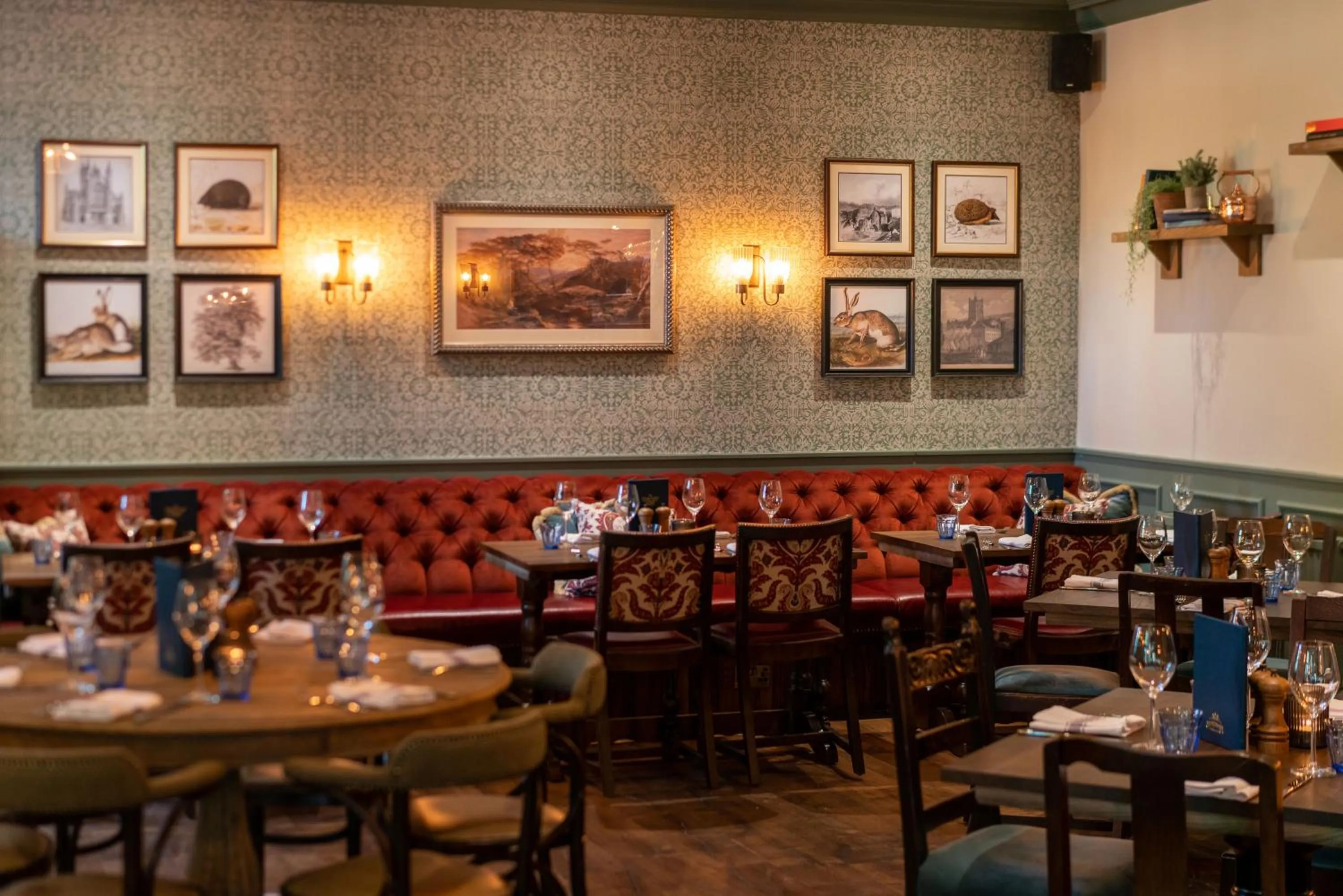 Restaurant/places to eat in The Northey Arms