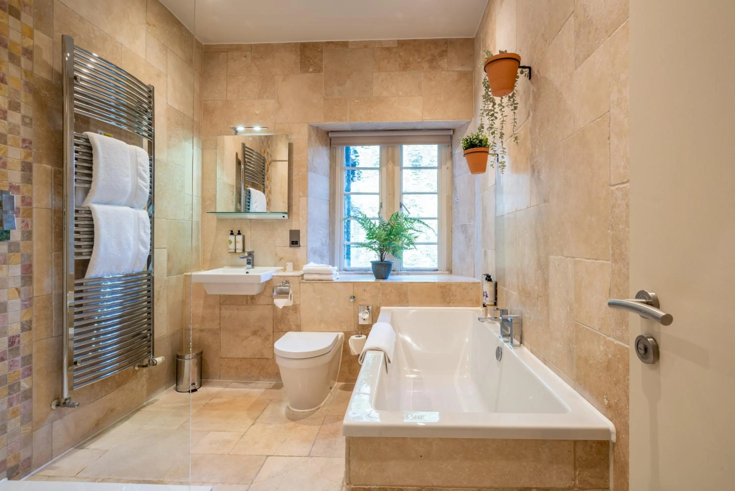 Bathroom in The Northey Arms