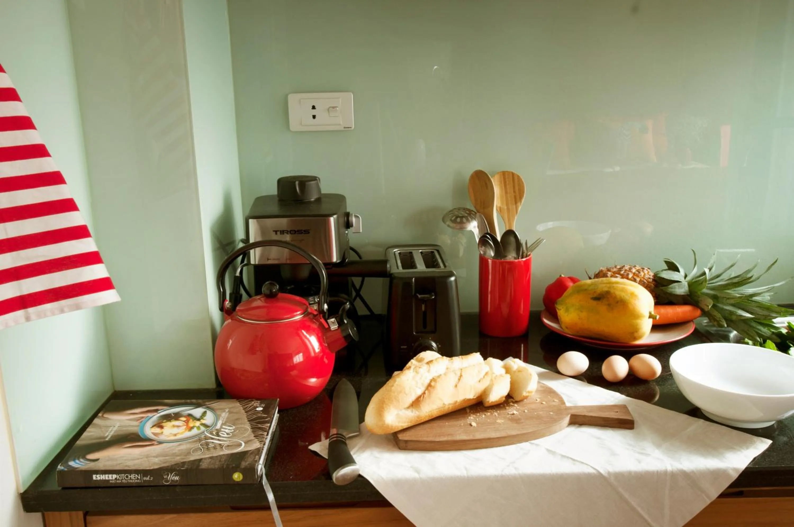 Kitchen or kitchenette in Chez Tram Homestay