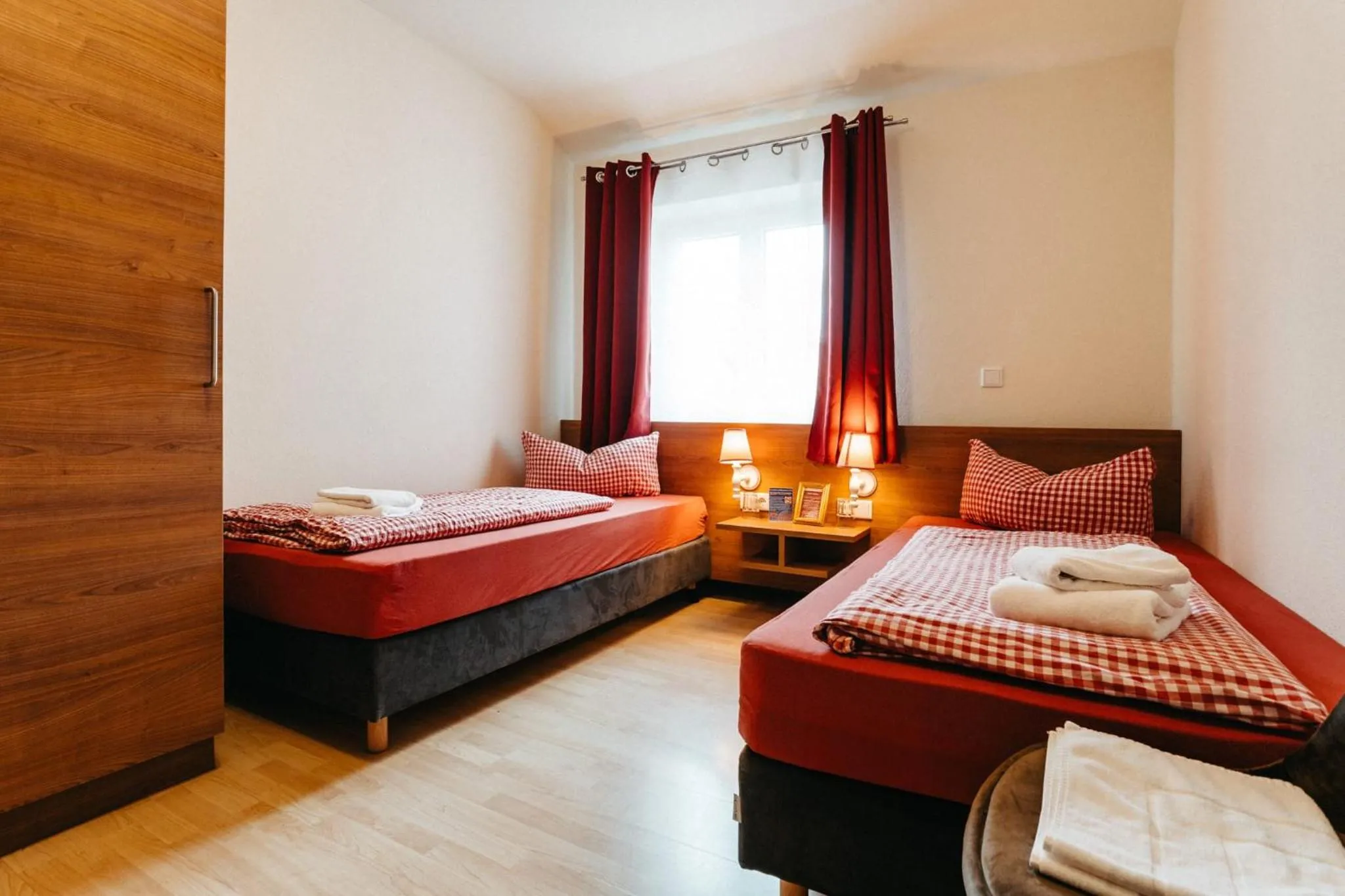 Photo of the whole room, Bed in Braugasthof Trompete