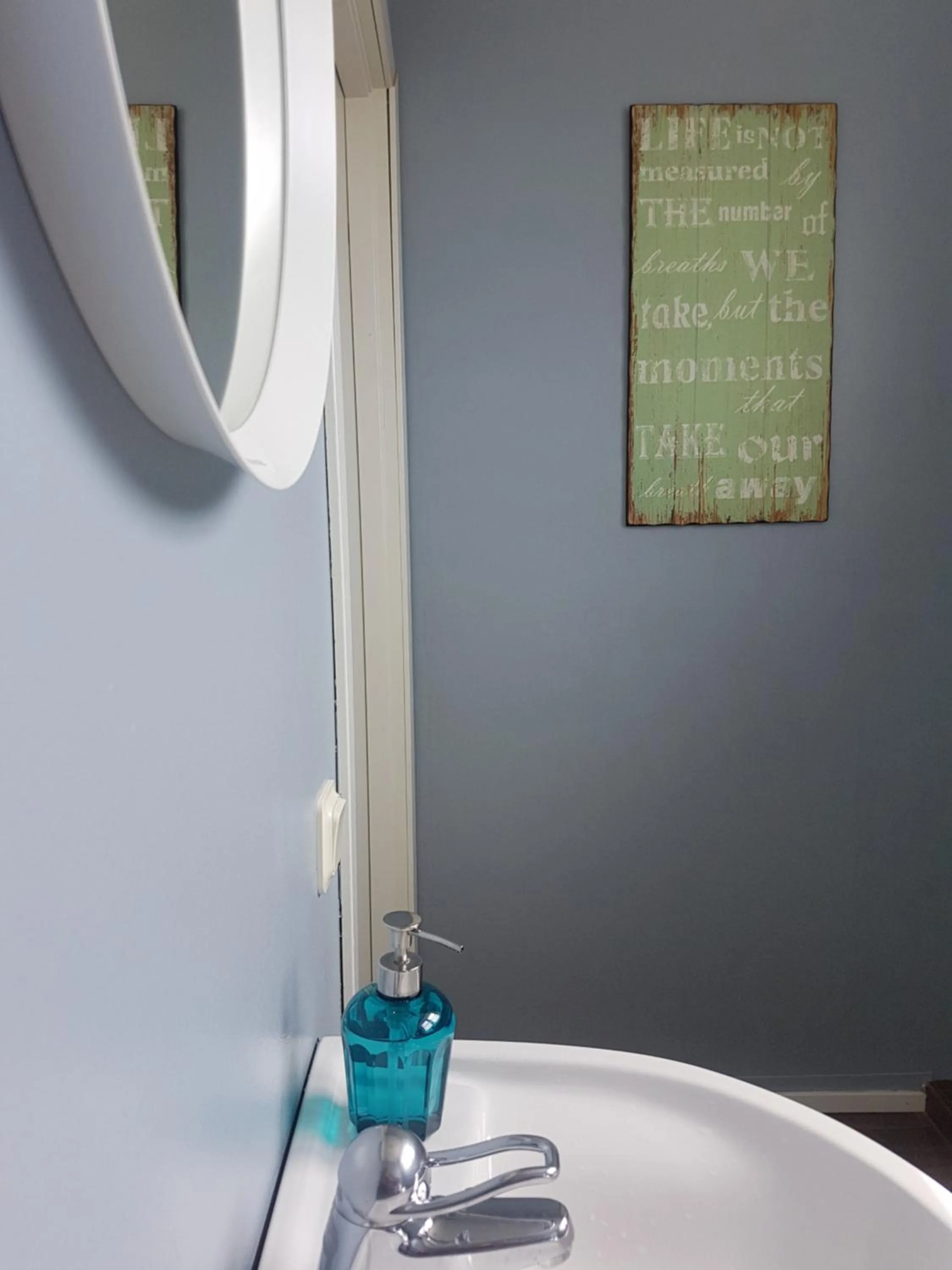 Toilet in Crafoord Place Hostel