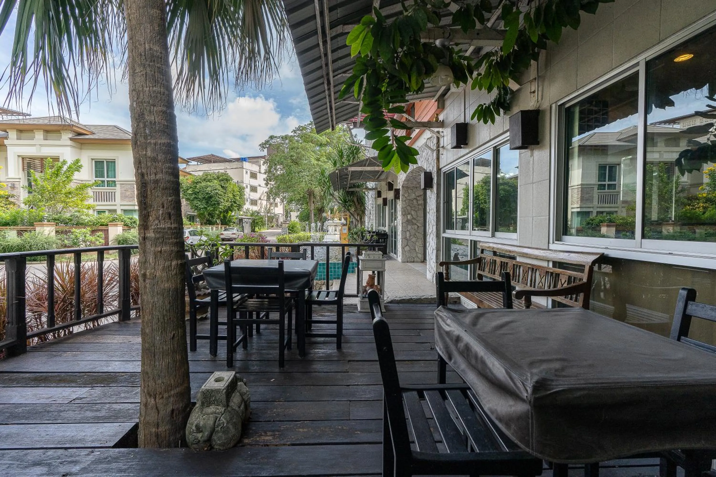 Seating area in Bella Villa Pattaya 3rd Road