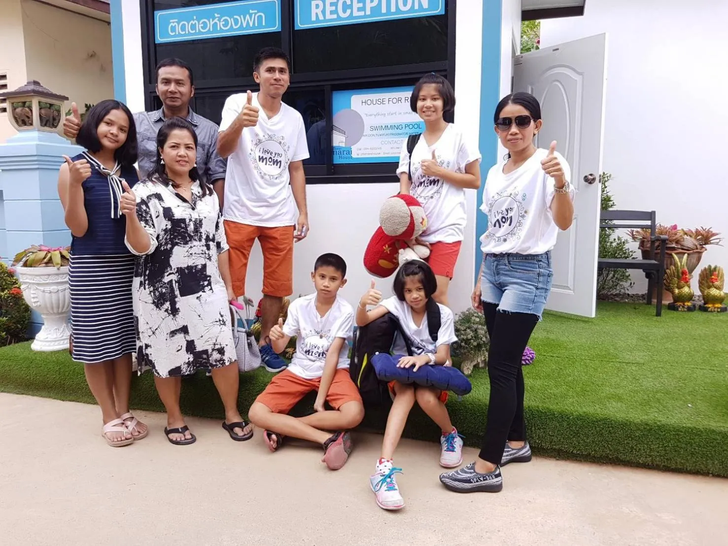 People in Phannarai House