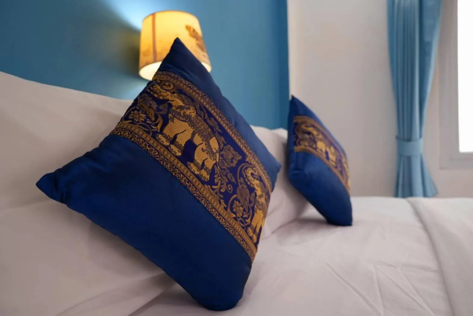 Photo of the whole room, Bed in Phannarai House