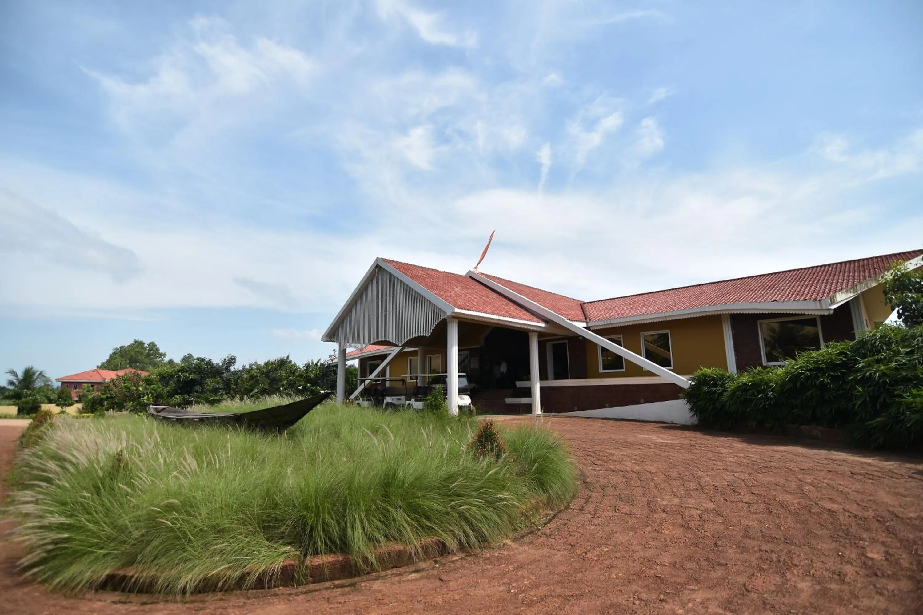 Facade/entrance in Swosti Chilika Resort