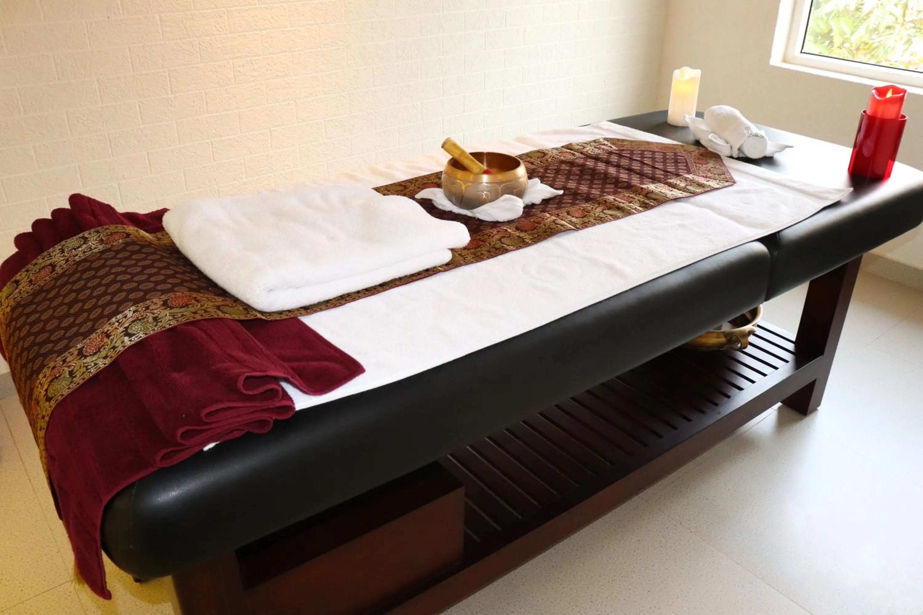 Massage, Bed in Swosti Chilika Resort