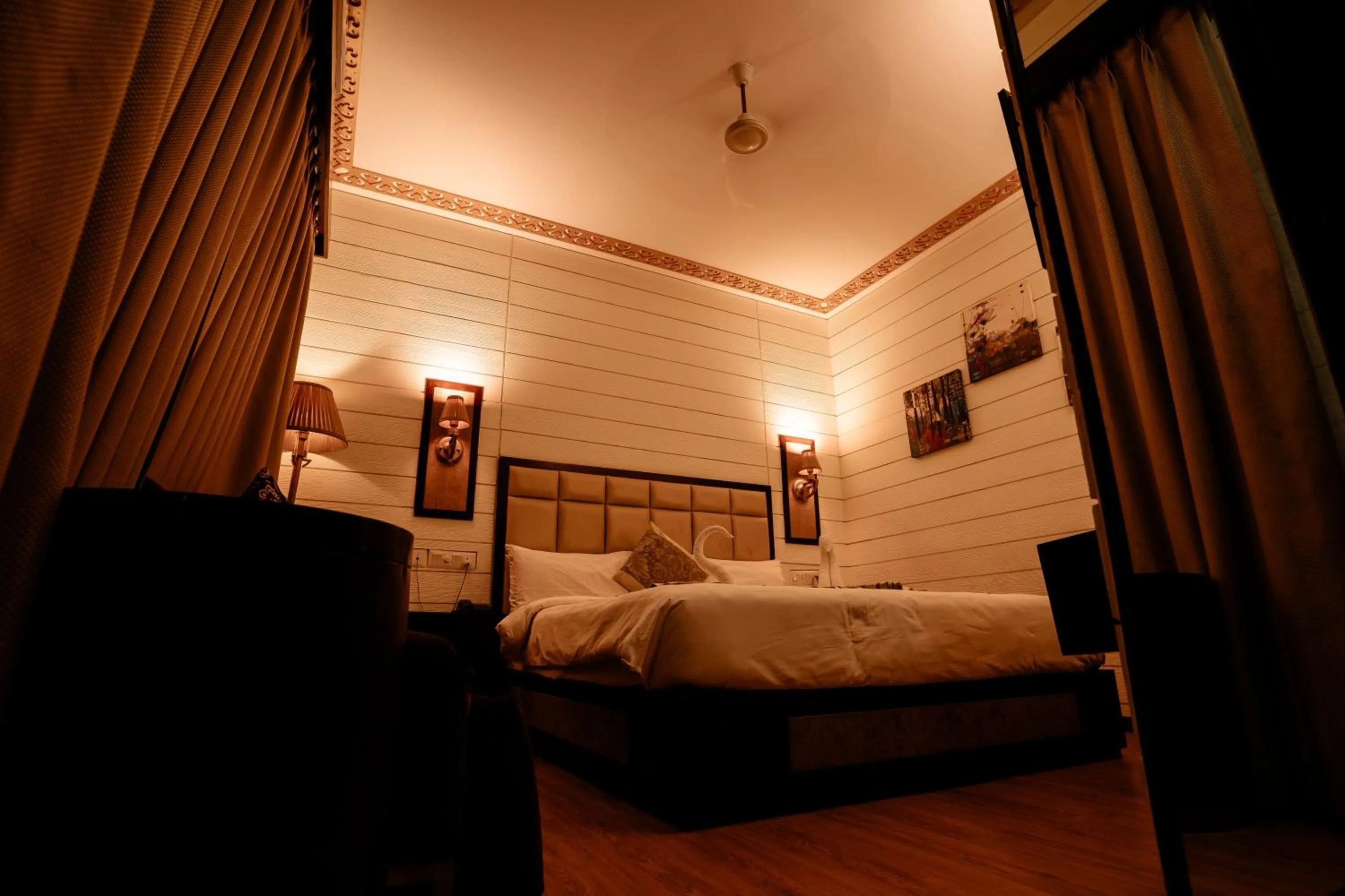 Bedroom, Bed in Sinon Baga Retreat