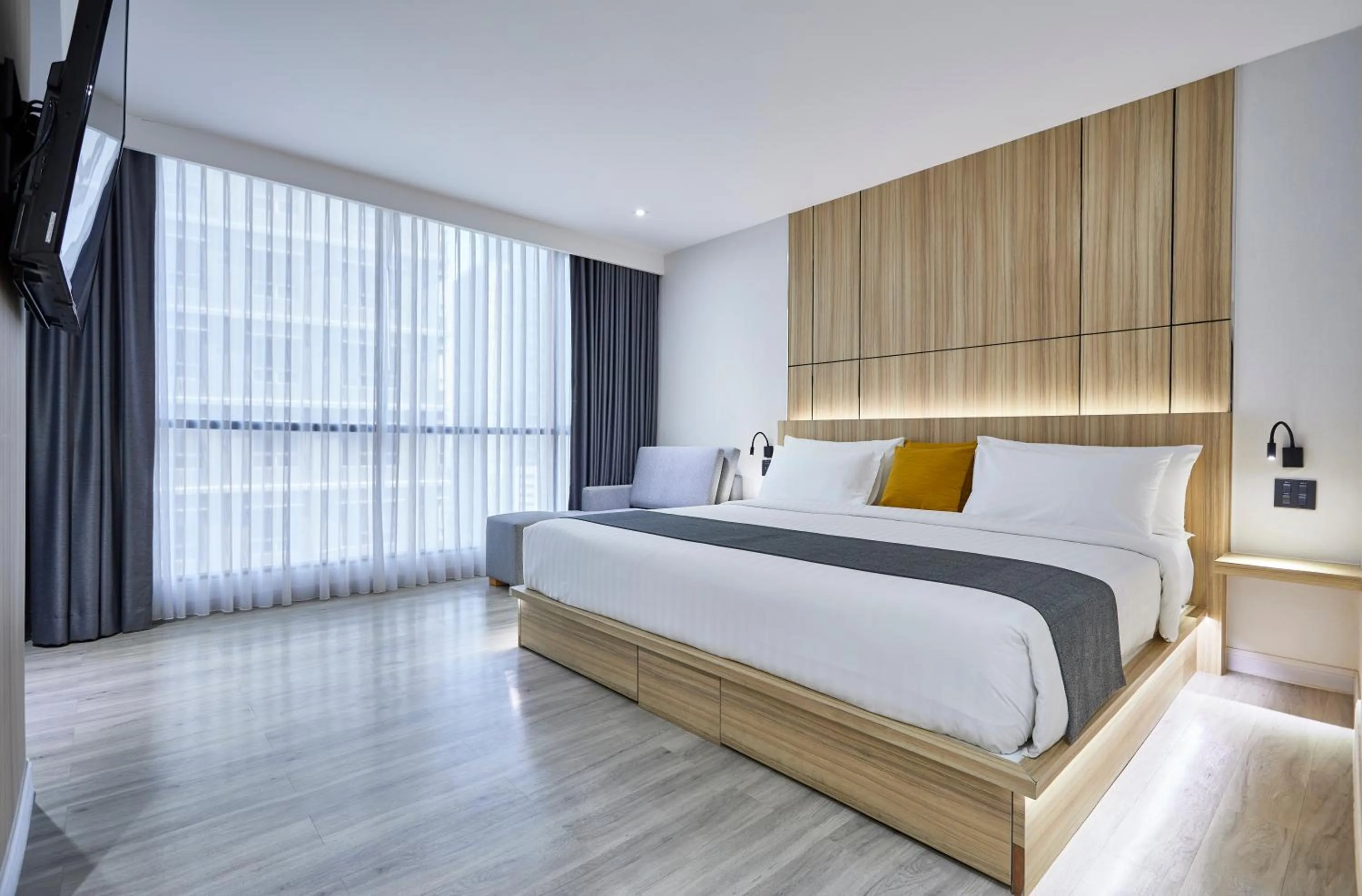 Bed in The Four Wings Hotel Bangkok