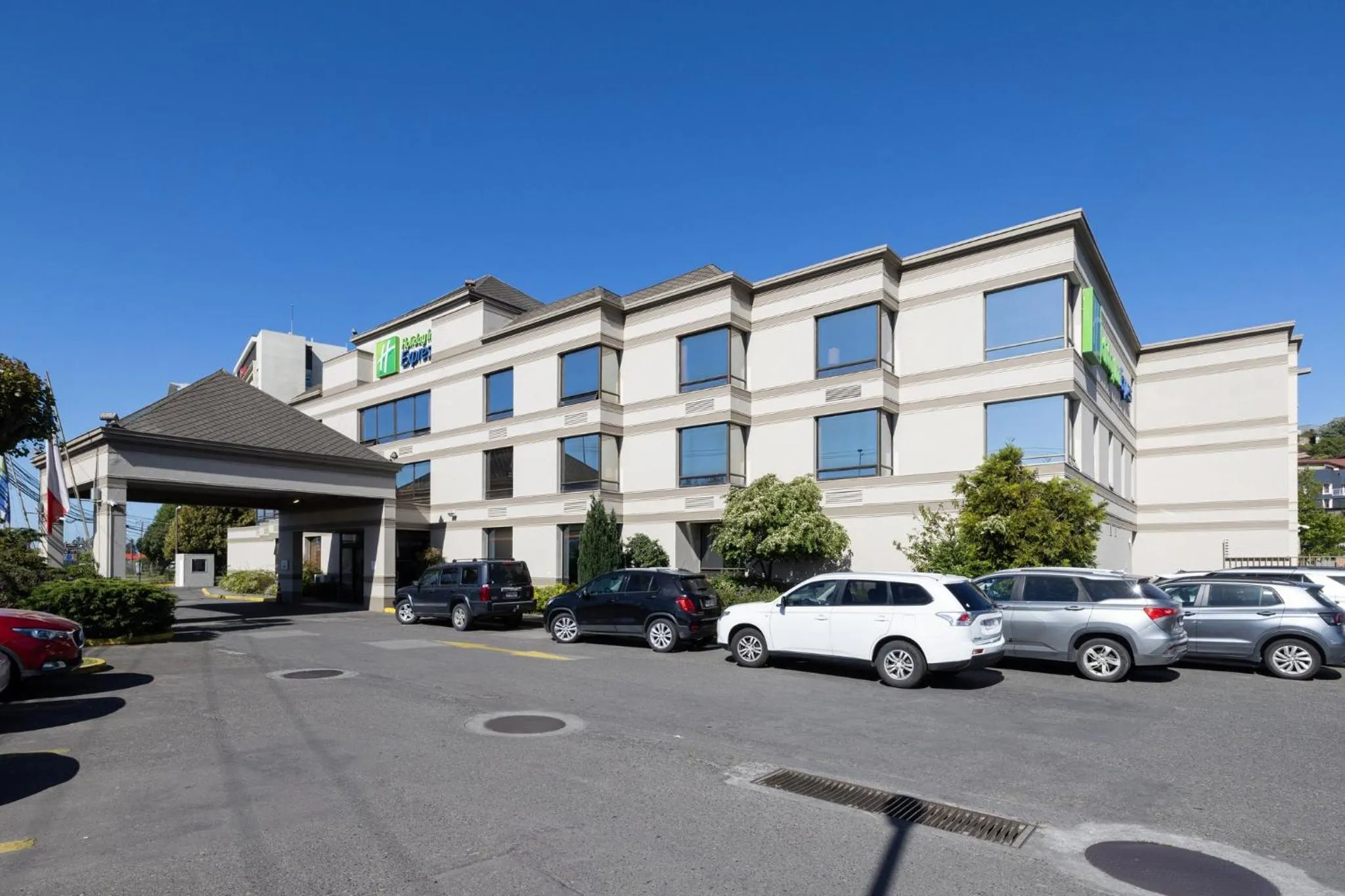 Property building in Holiday Inn Express - Concepcion by IHG