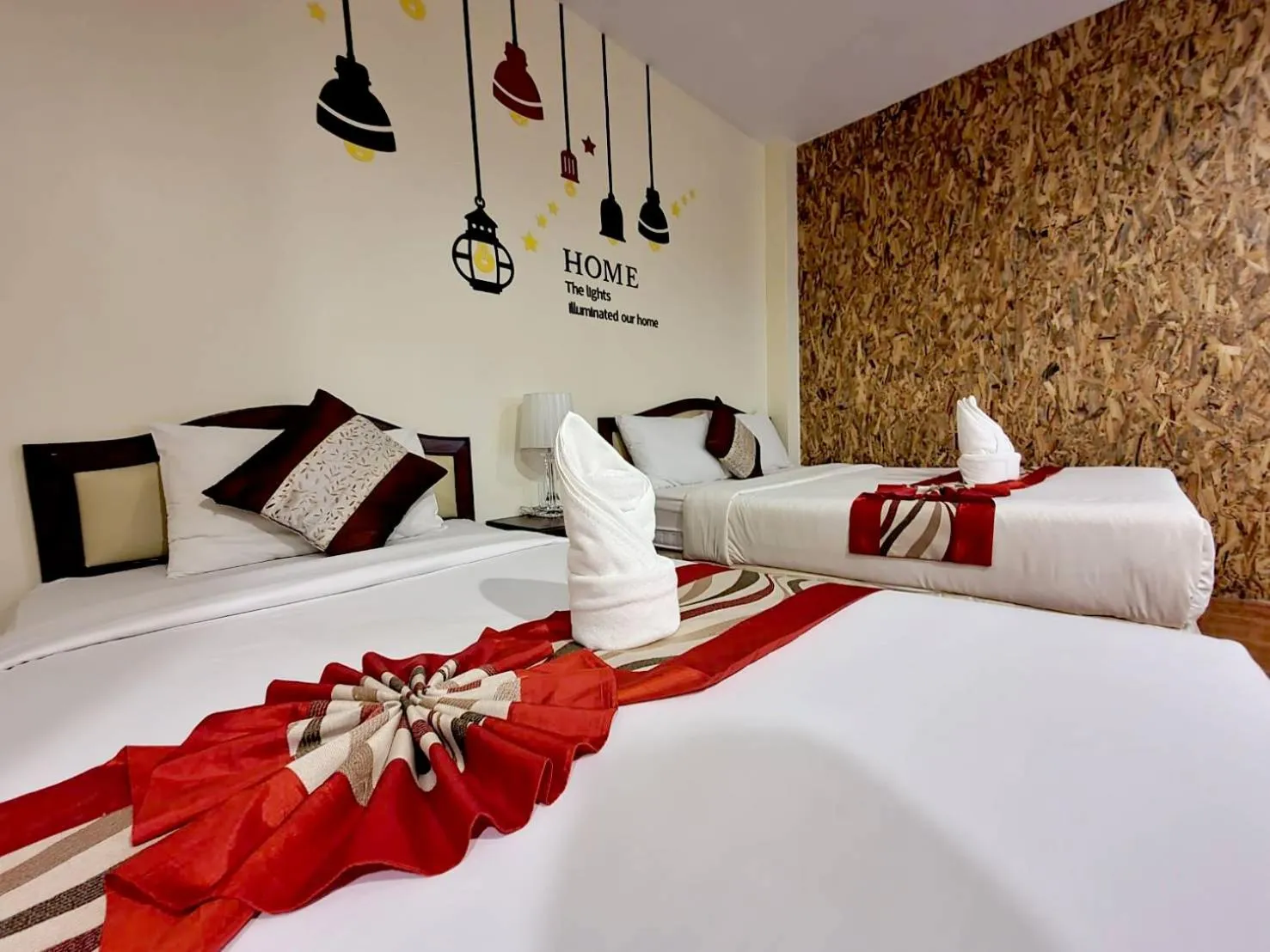 Bed in Mild Garden View Resort