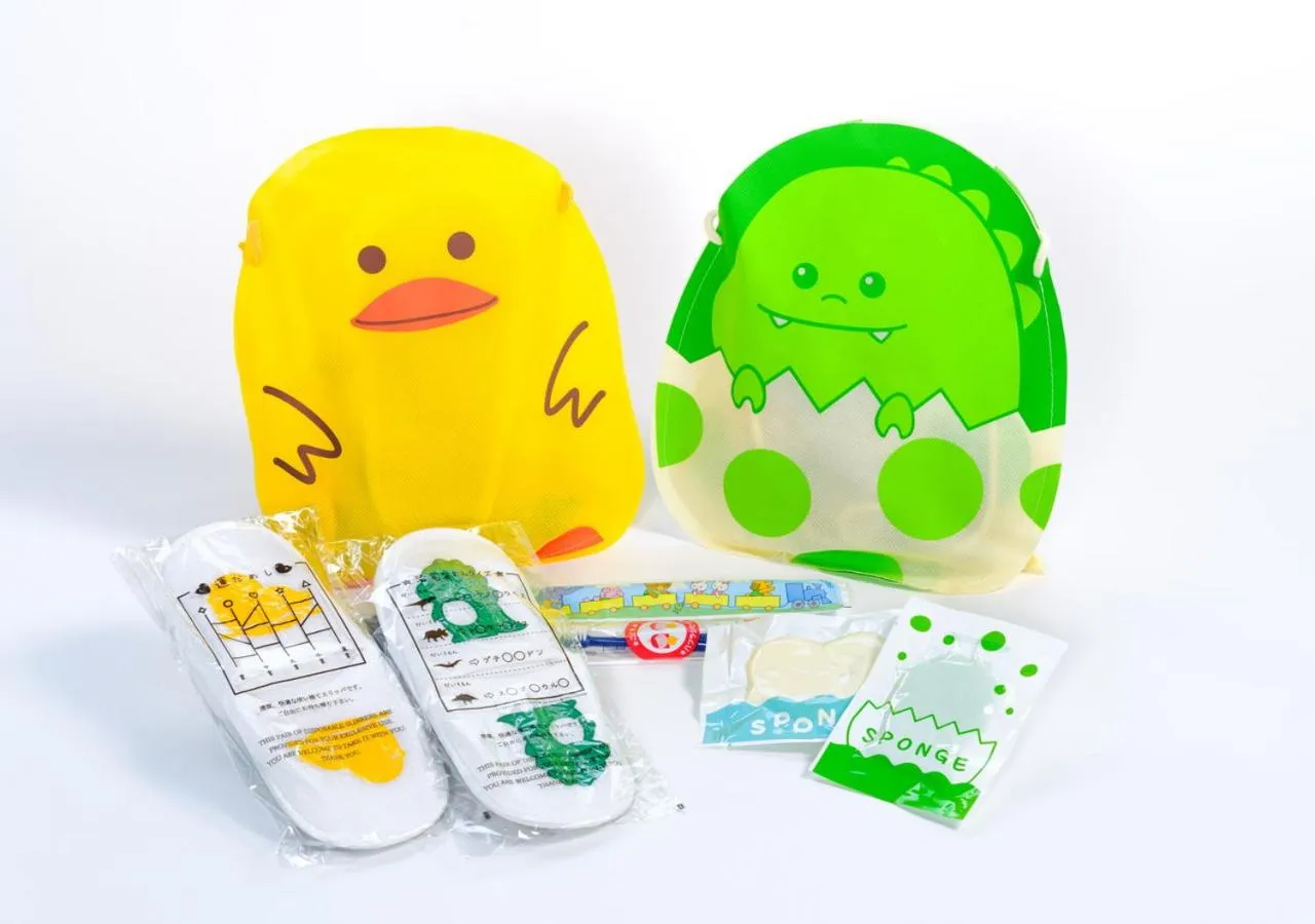 young children in APA Hotel & Resort Nishishinjuku Gochome Ekimae Tower - Formerly APA Hotel & Resort Nishishinjuku Gochome Eki Tower