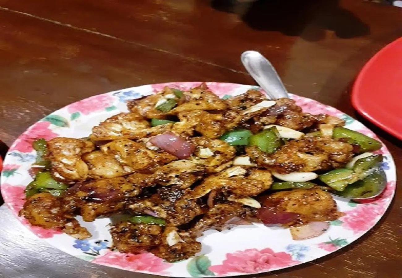 Food in River Valley Resort