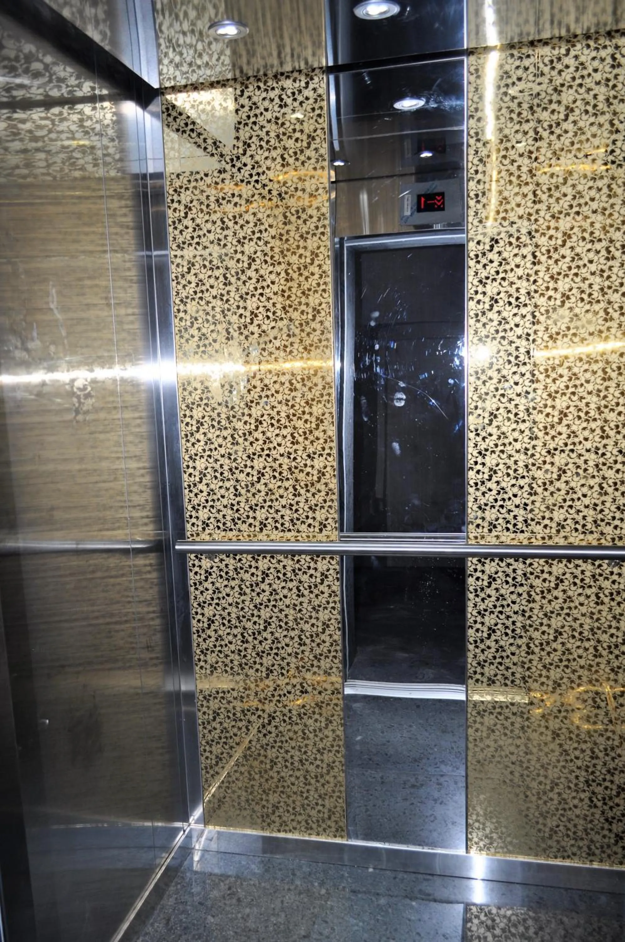 Hotel Continental Blue