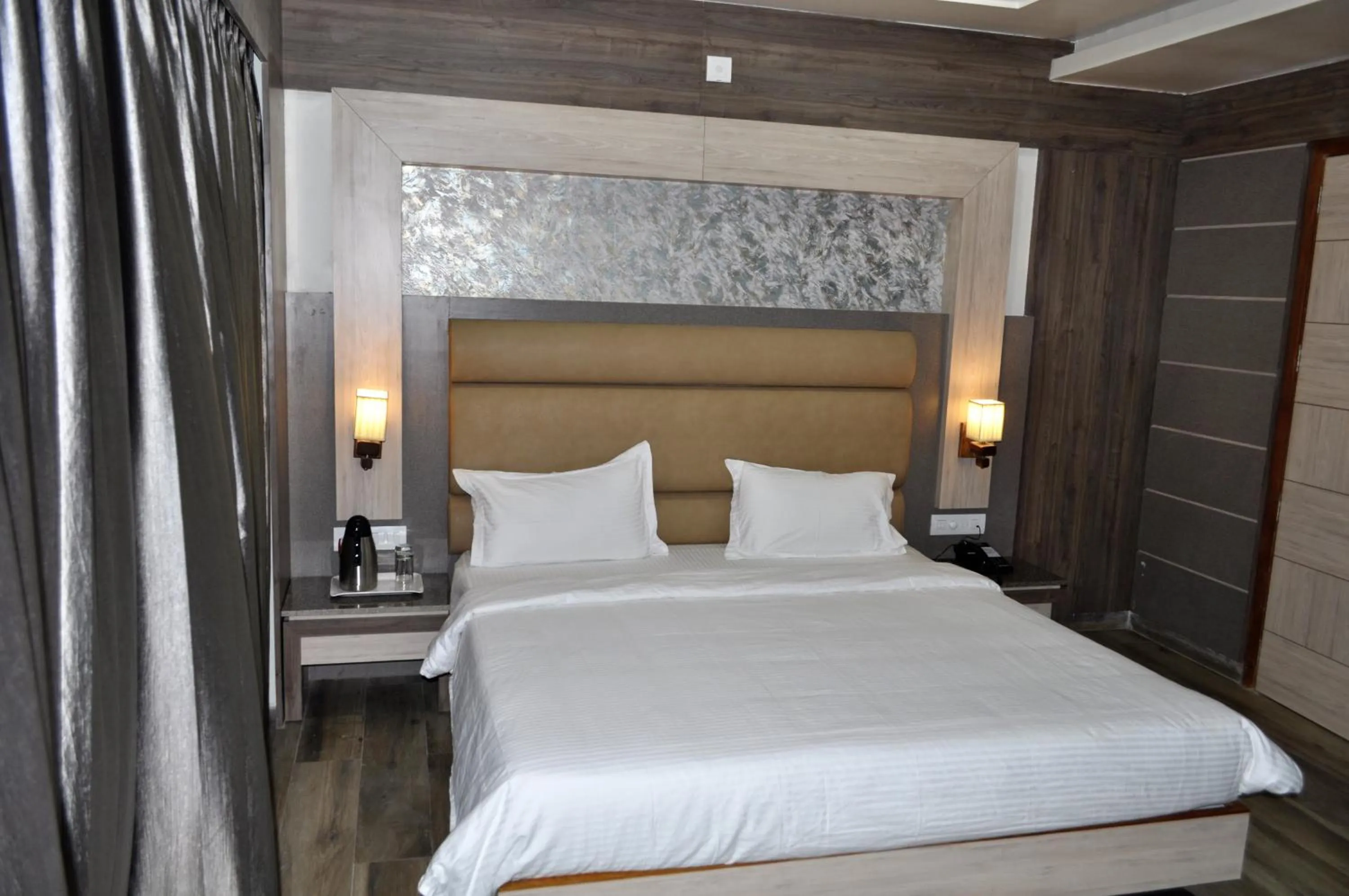 Hotel Continental Blue