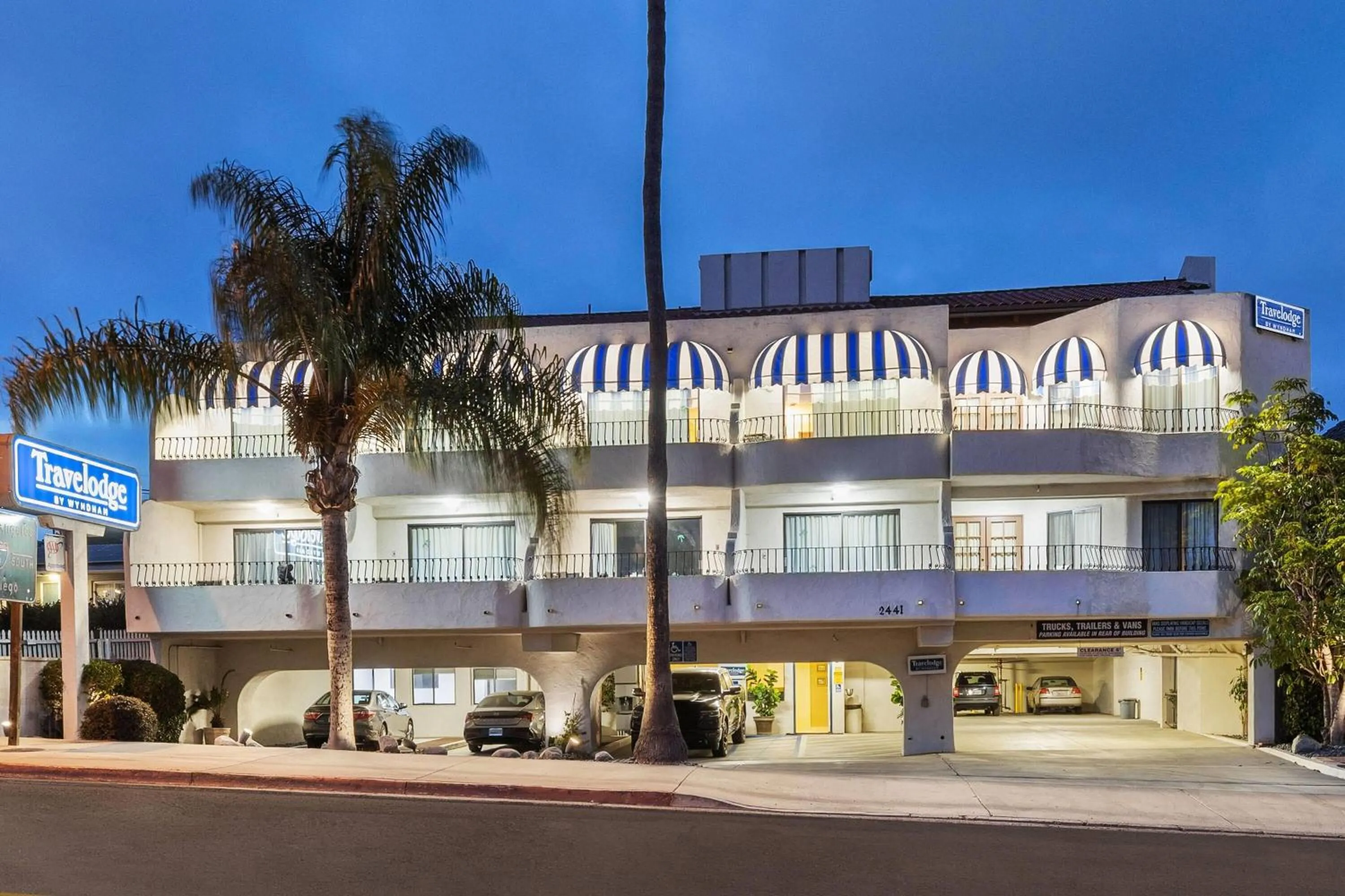 Property building in Travelodge by Wyndham San Clemente Beach