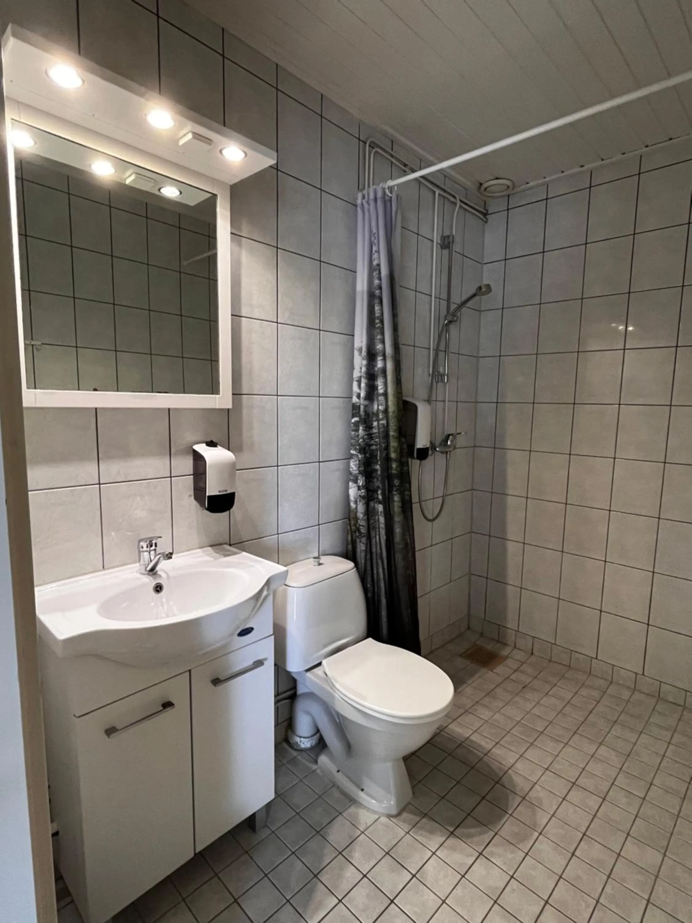 Toilet in Motelli Rovaniemi