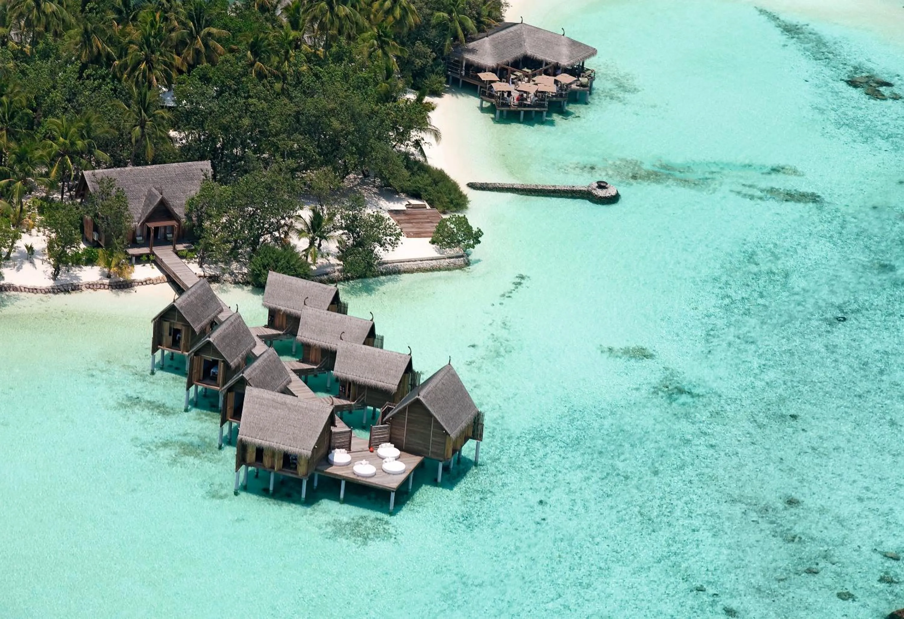 Property building in Constance Moofushi Maldives - All Inclusive