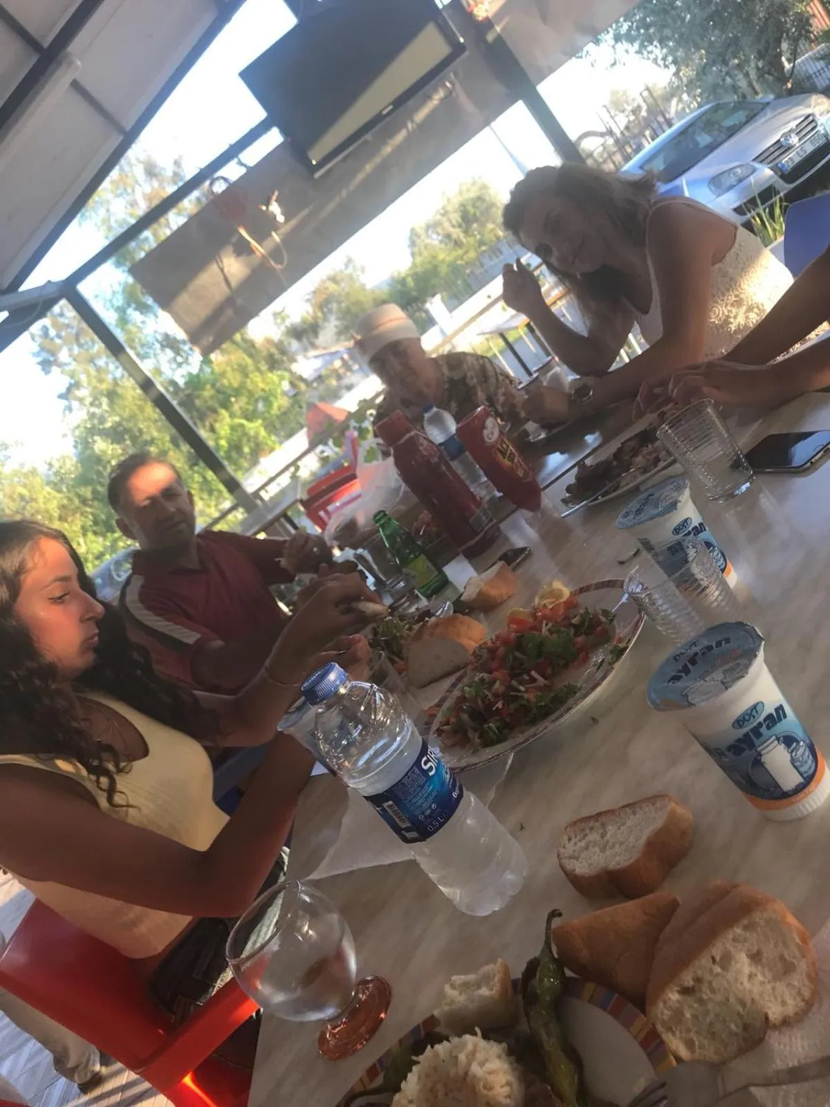 Restaurant/places to eat in Gunes tatil köyü