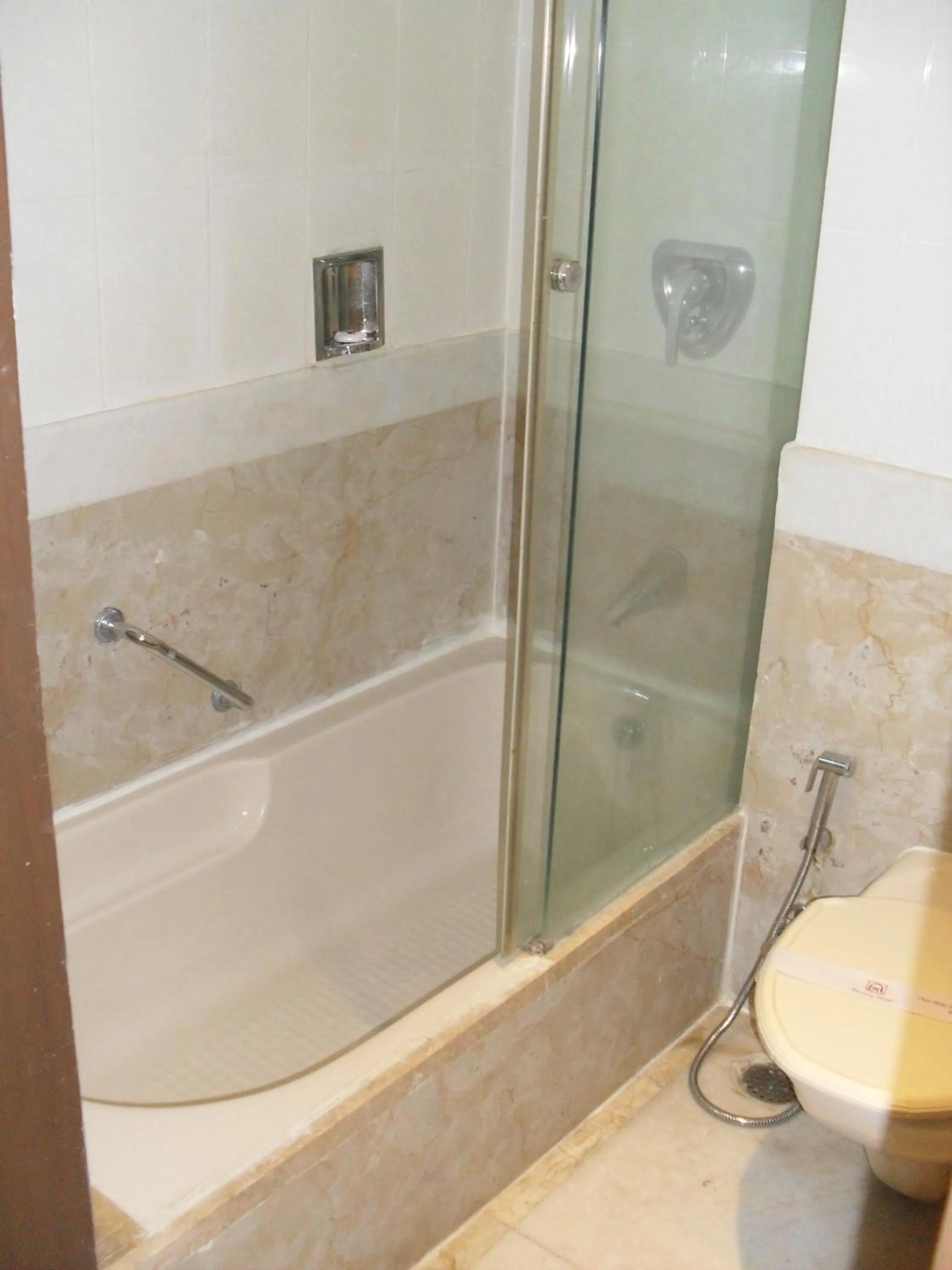 Bathroom in Beverly Hotel