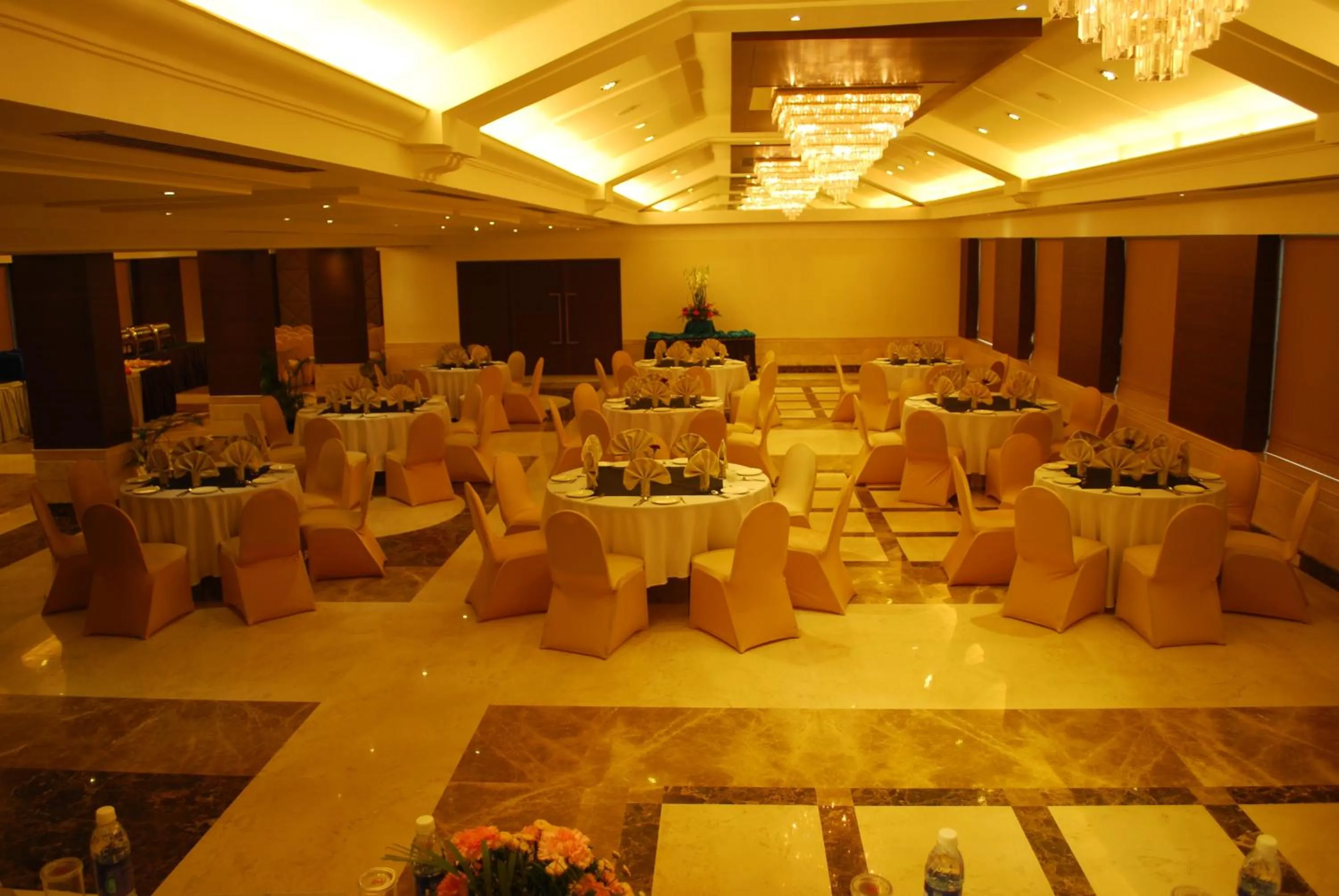 Banquet/Function facilities in Beverly Hotel