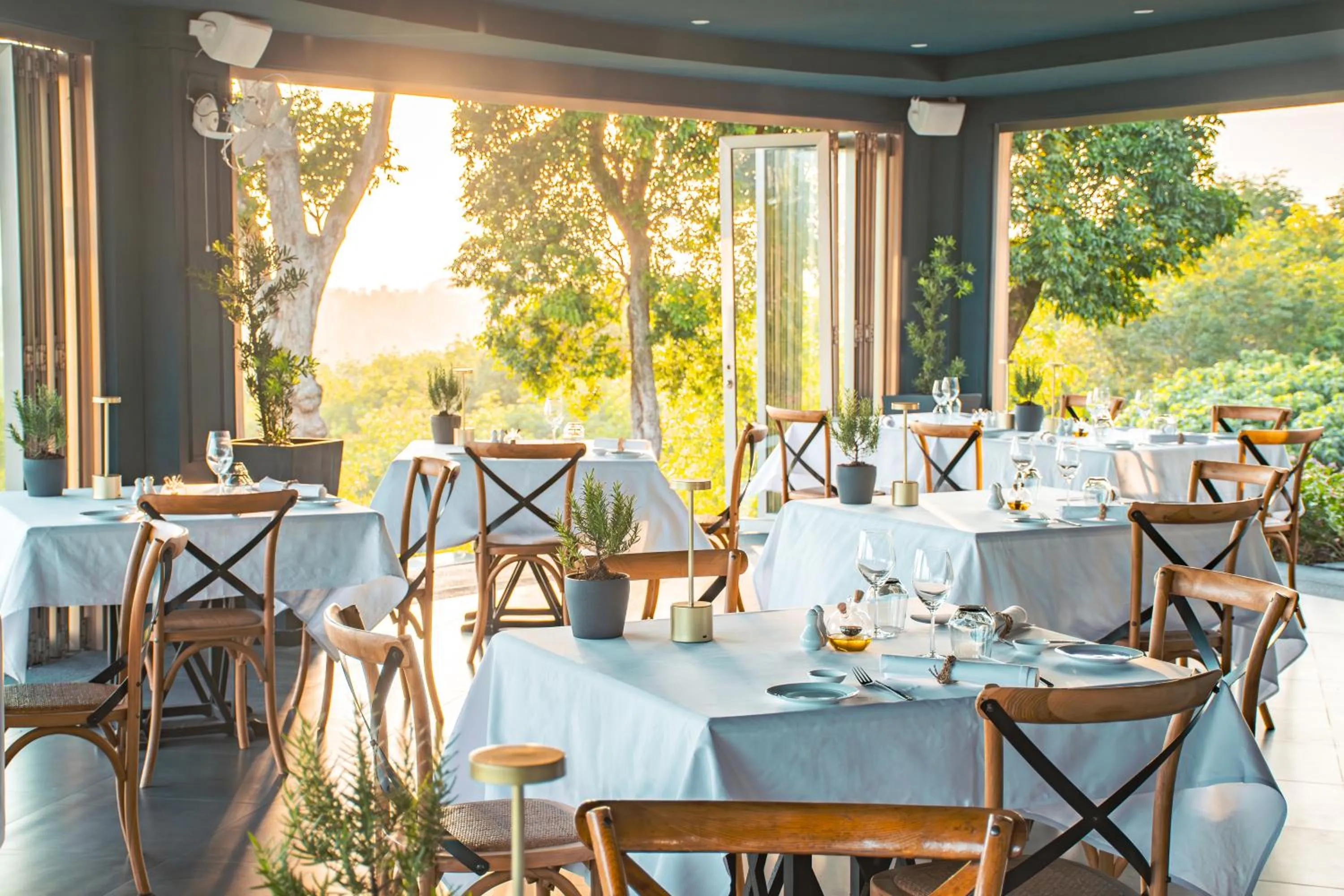 Restaurant/places to eat in The Pavilions Phuket