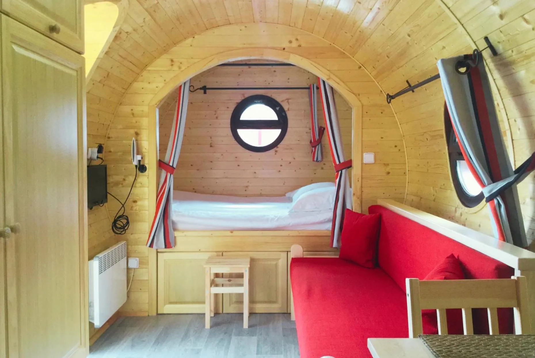 Bedroom, Bed in SAS Le Hameau des Grilles