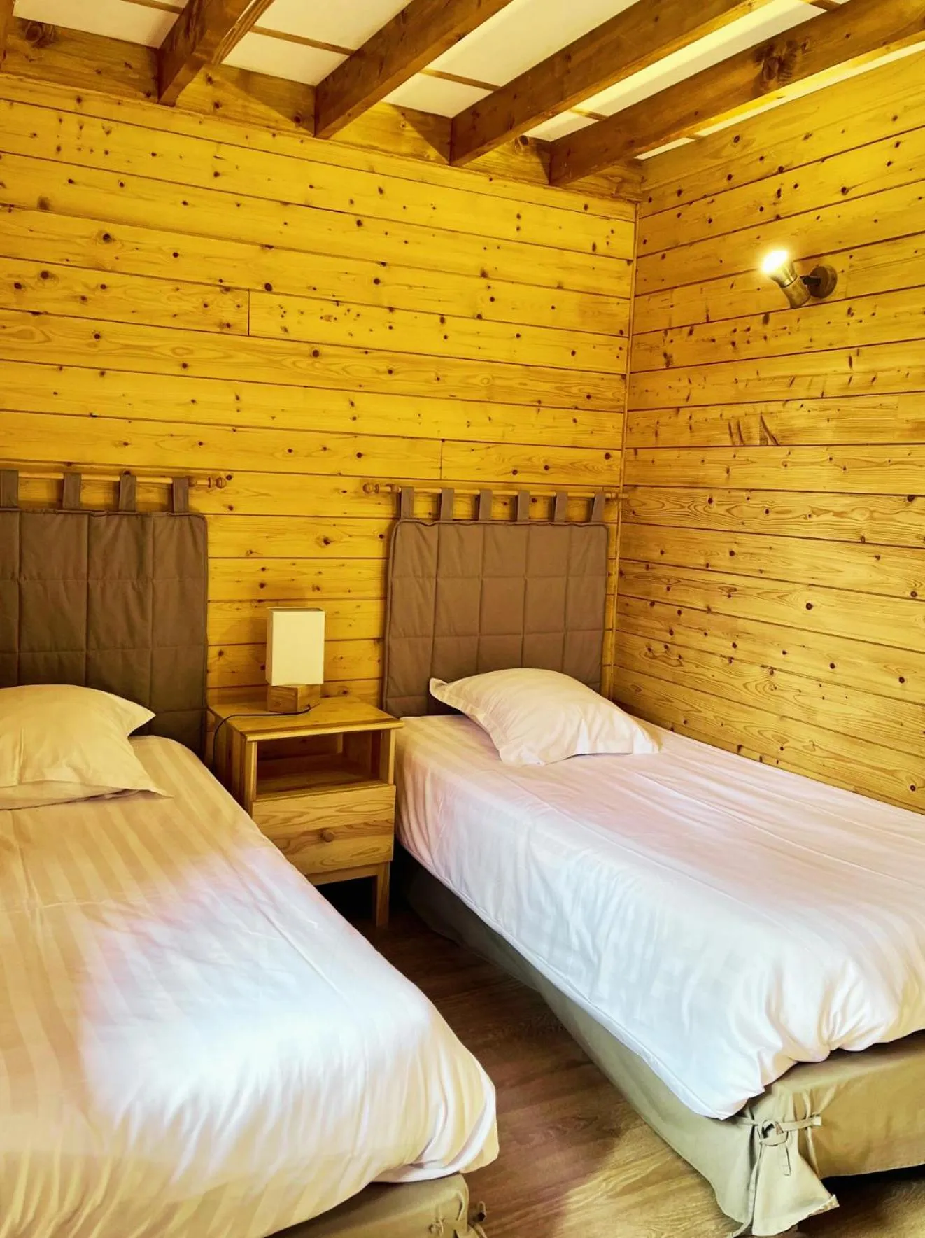 Bedroom, Bed in SAS Le Hameau des Grilles