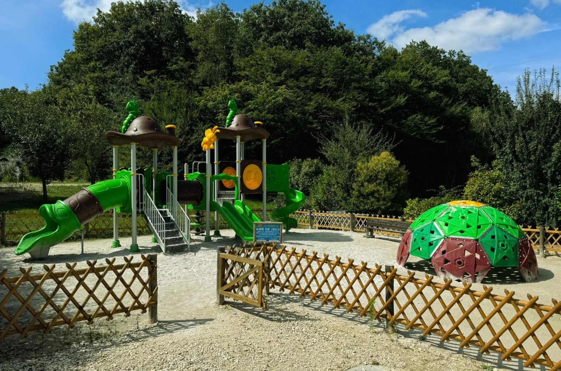 Children play ground in SAS Le Hameau des Grilles