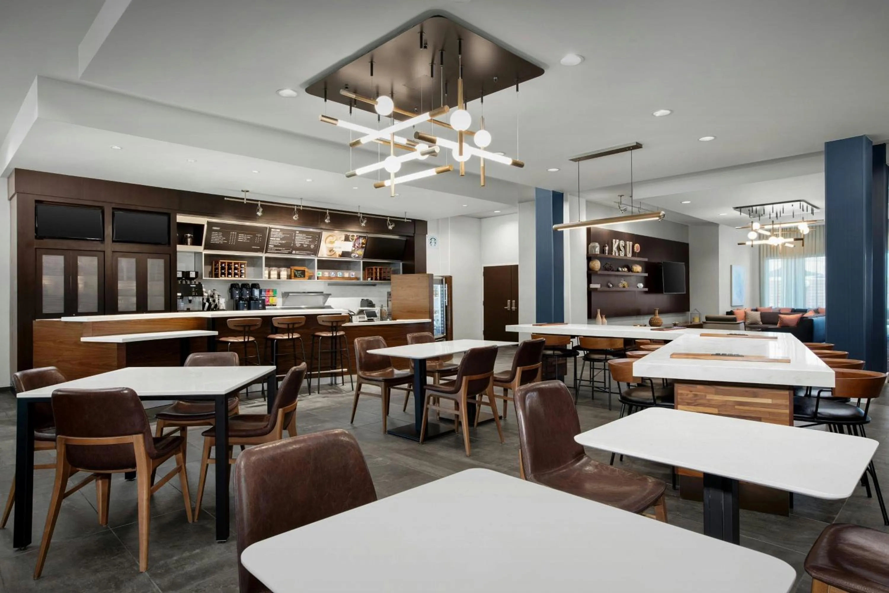 Restaurant/places to eat in Courtyard by Marriott Atlanta Kennesaw