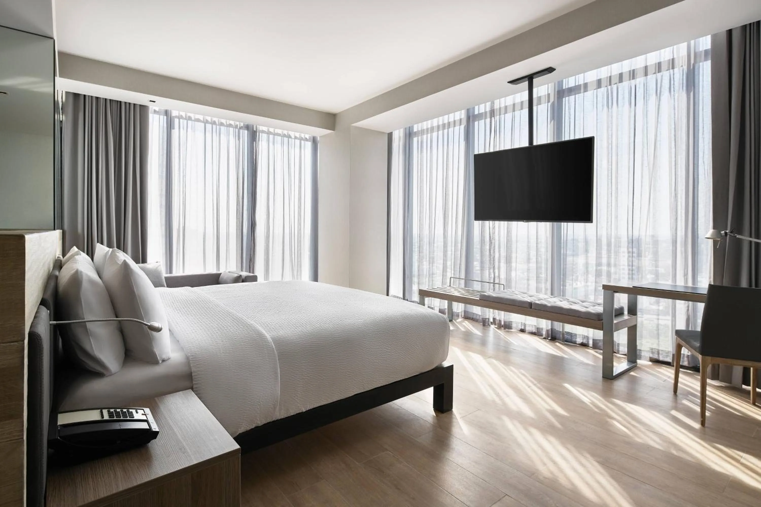 Photo of the whole room, Bed in AC Hotel by Marriott Veracruz