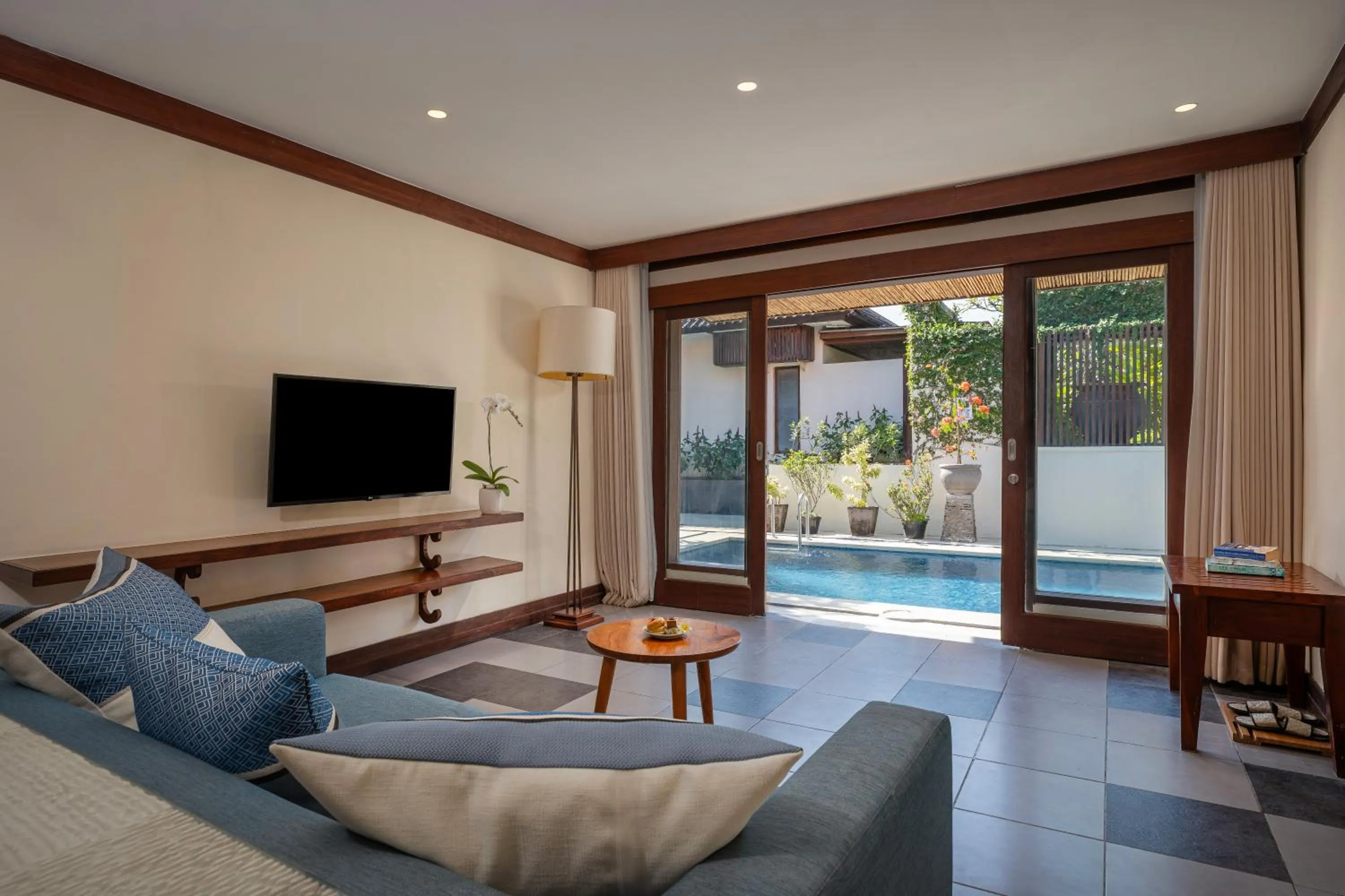 Garden in Rama Residence Seminyak