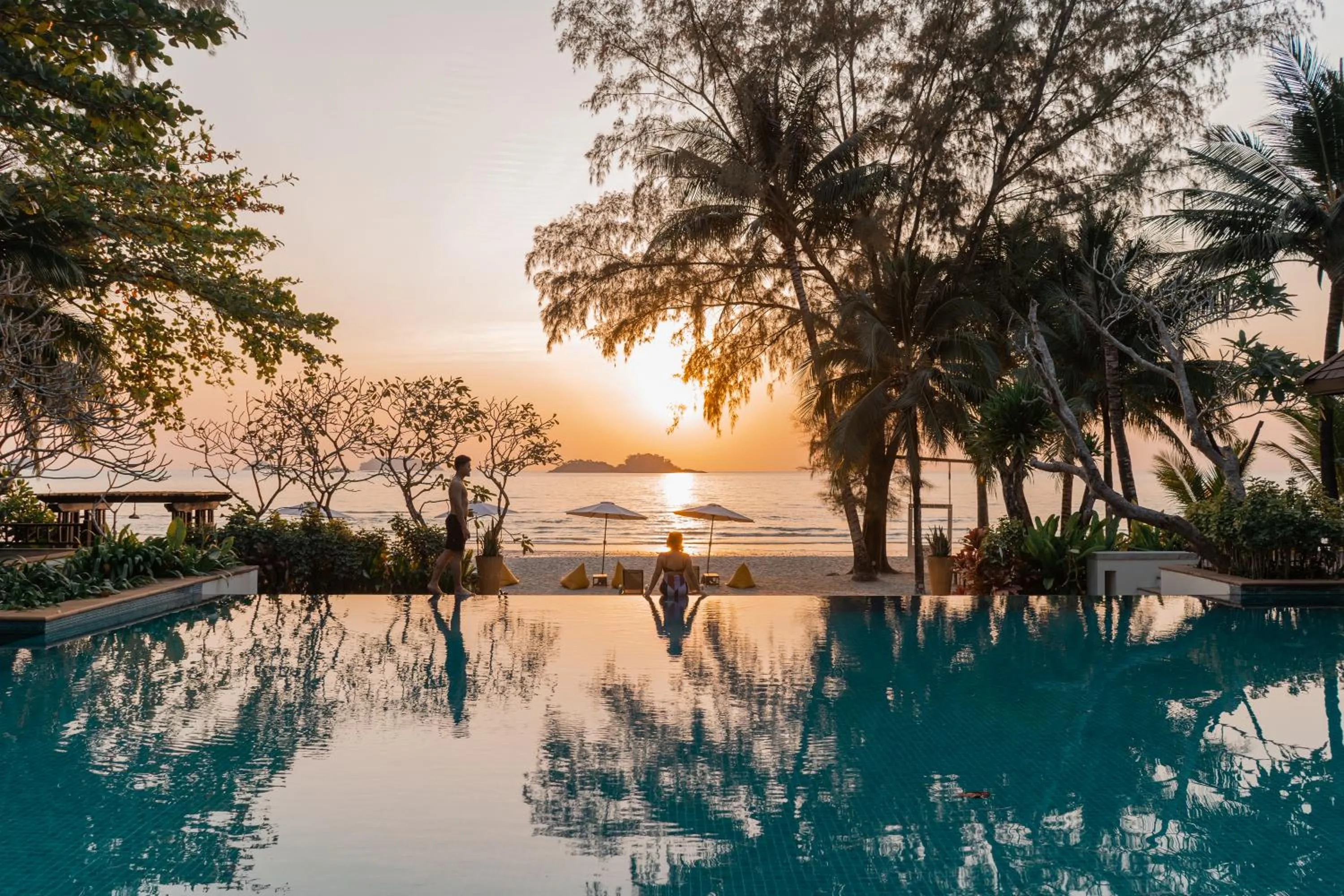 Pool view in Barali Beach Resort Koh Chang
