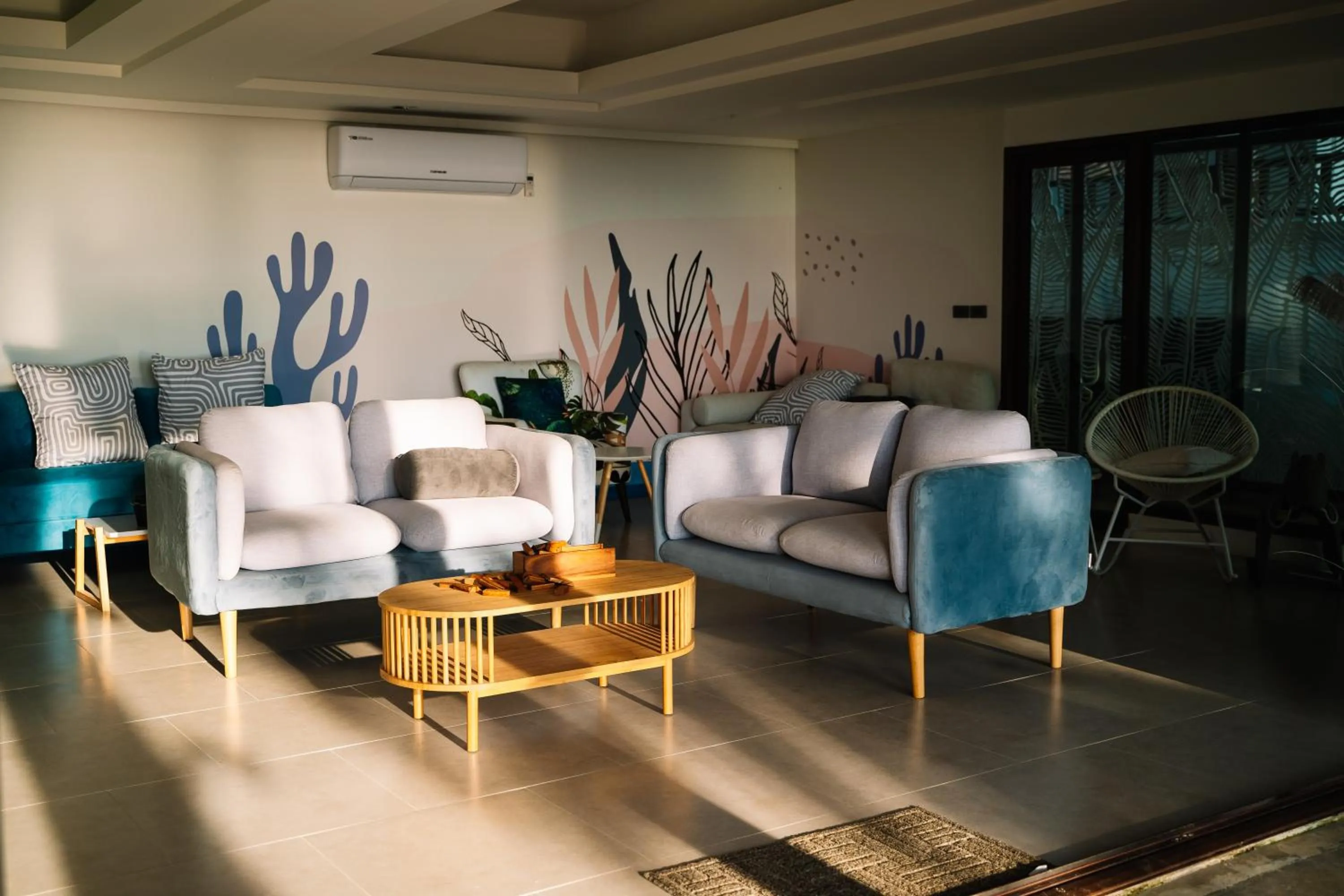 Living room in Barali Beach Resort Koh Chang