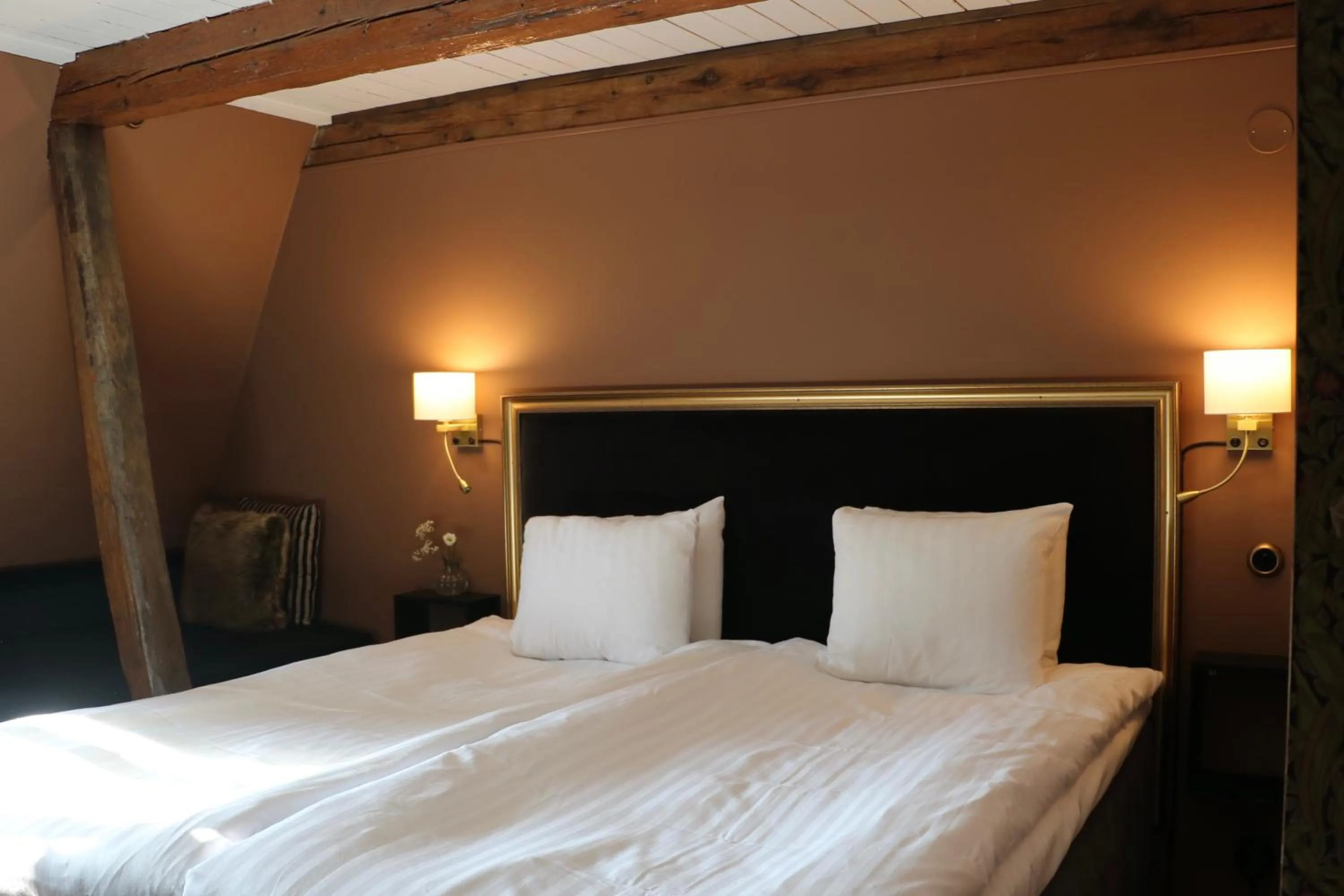 Bed in Åhus Gästgivaregård