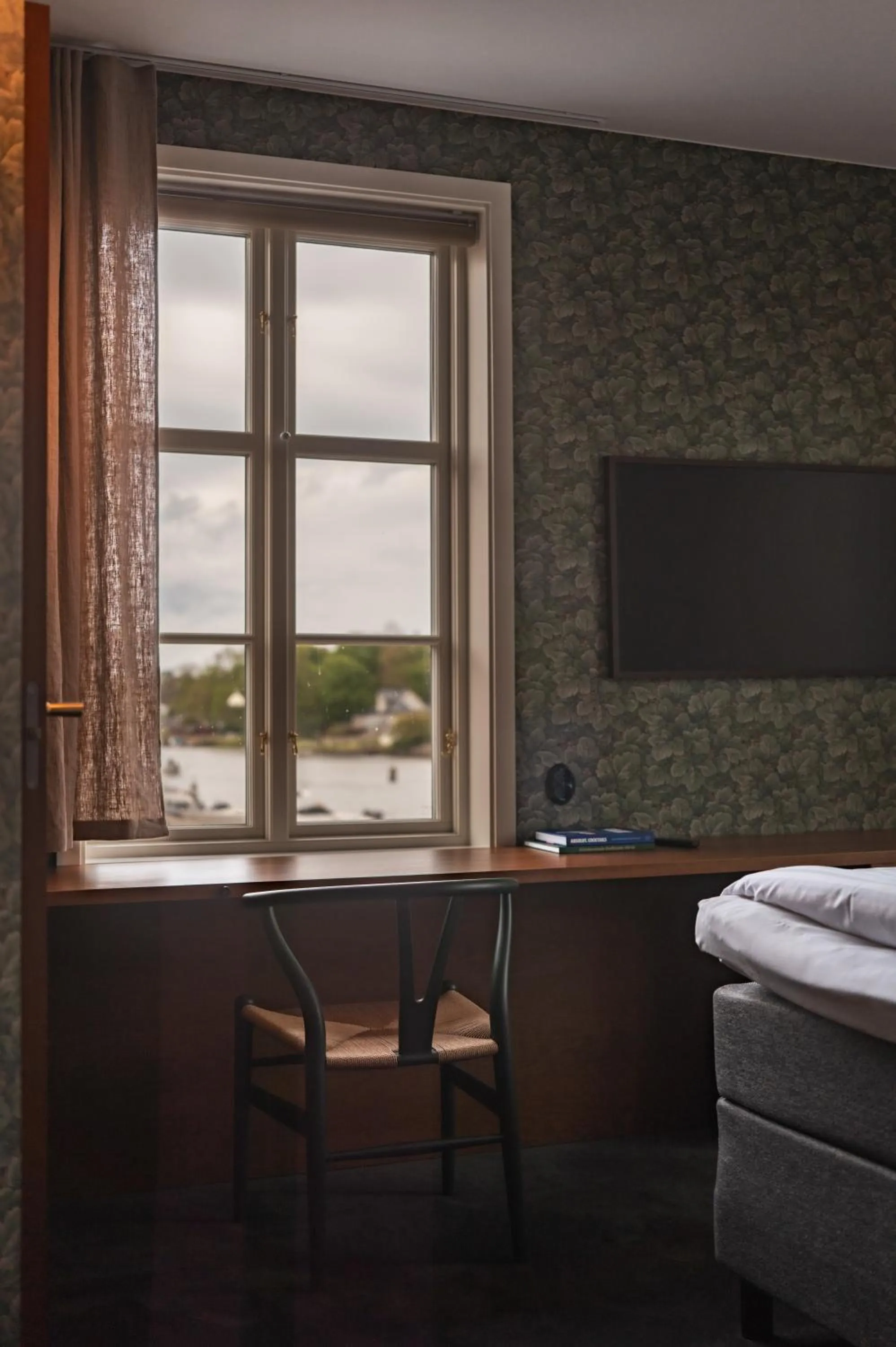 View (from property/room), Bed in Åhus Gästgivaregård