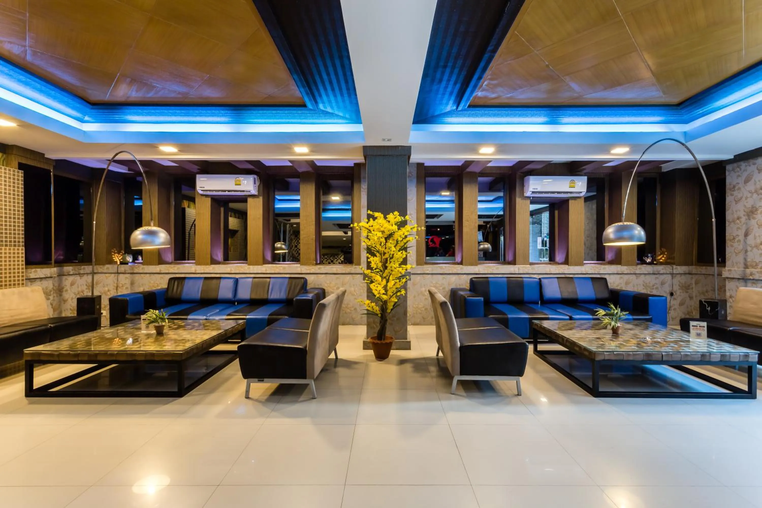 Lobby or reception in 7Q Patong Beach Hotel