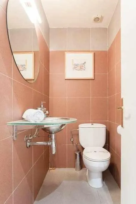 Sleep & Stay- Luxury top floor apt with terrace