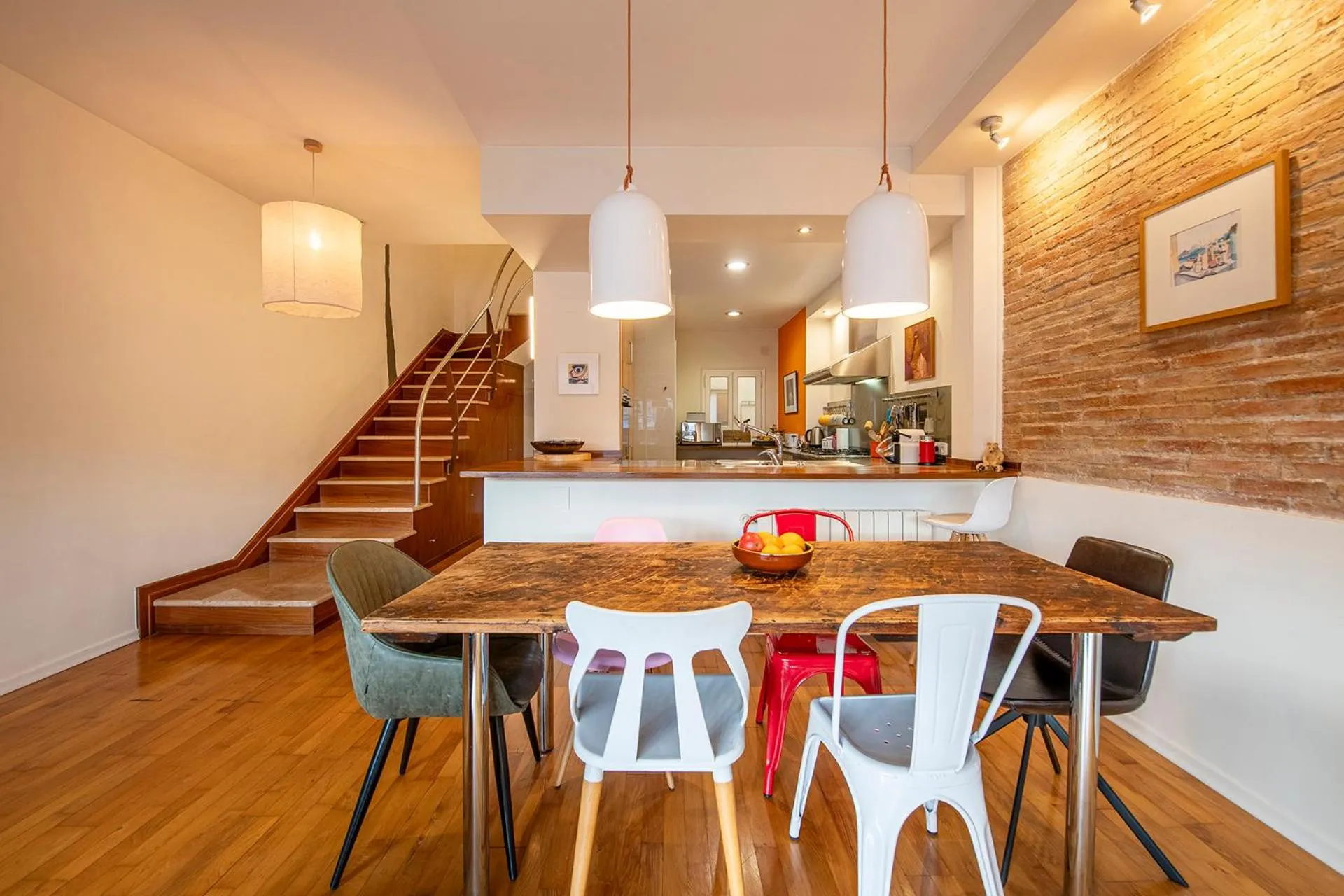 Sleep & Stay- Luxury top floor apt with terrace