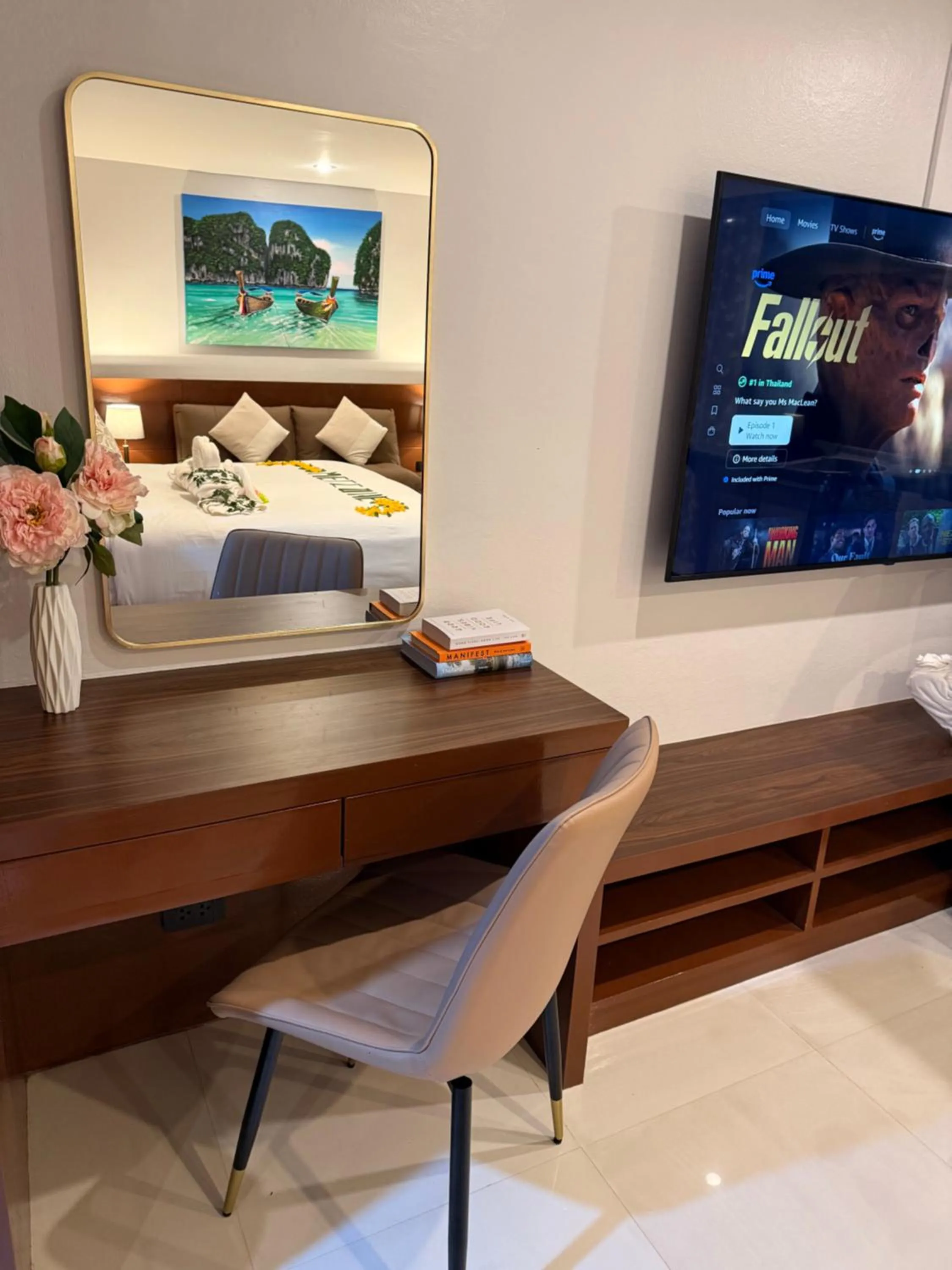 TV and multimedia in Sea Hills Resort