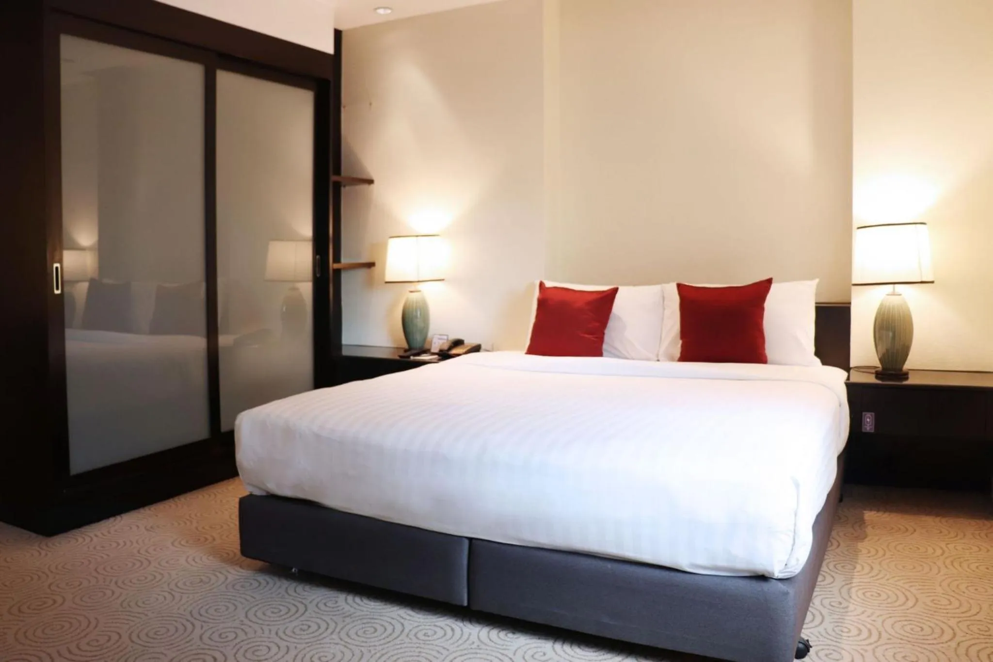 Bed in The Quarter Saladaeng by UHG