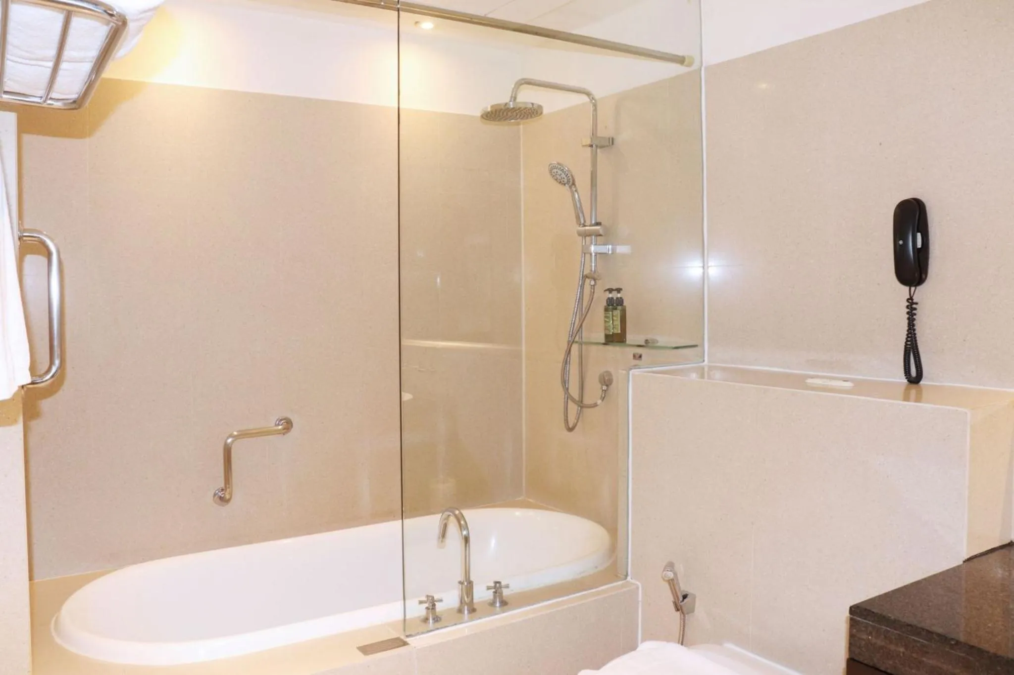 The Quarter Saladaeng by UHG